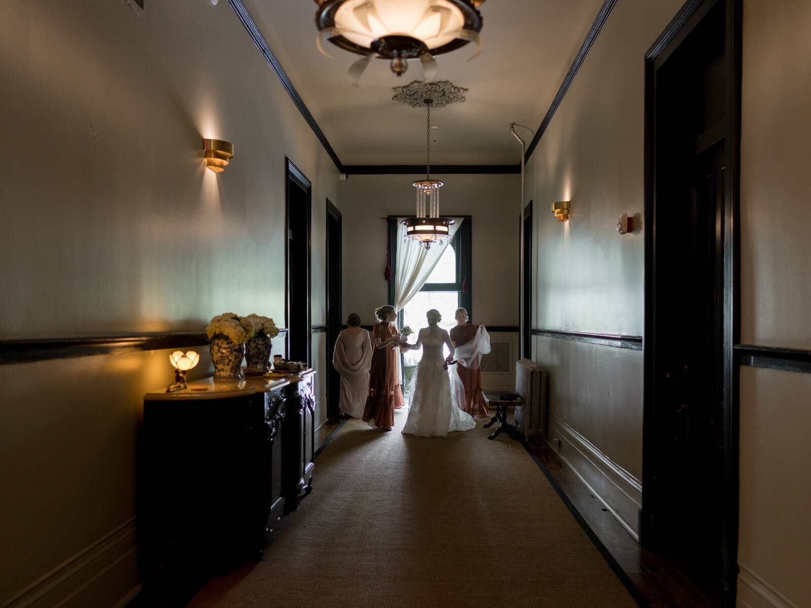 wedding-day-columns-hotel