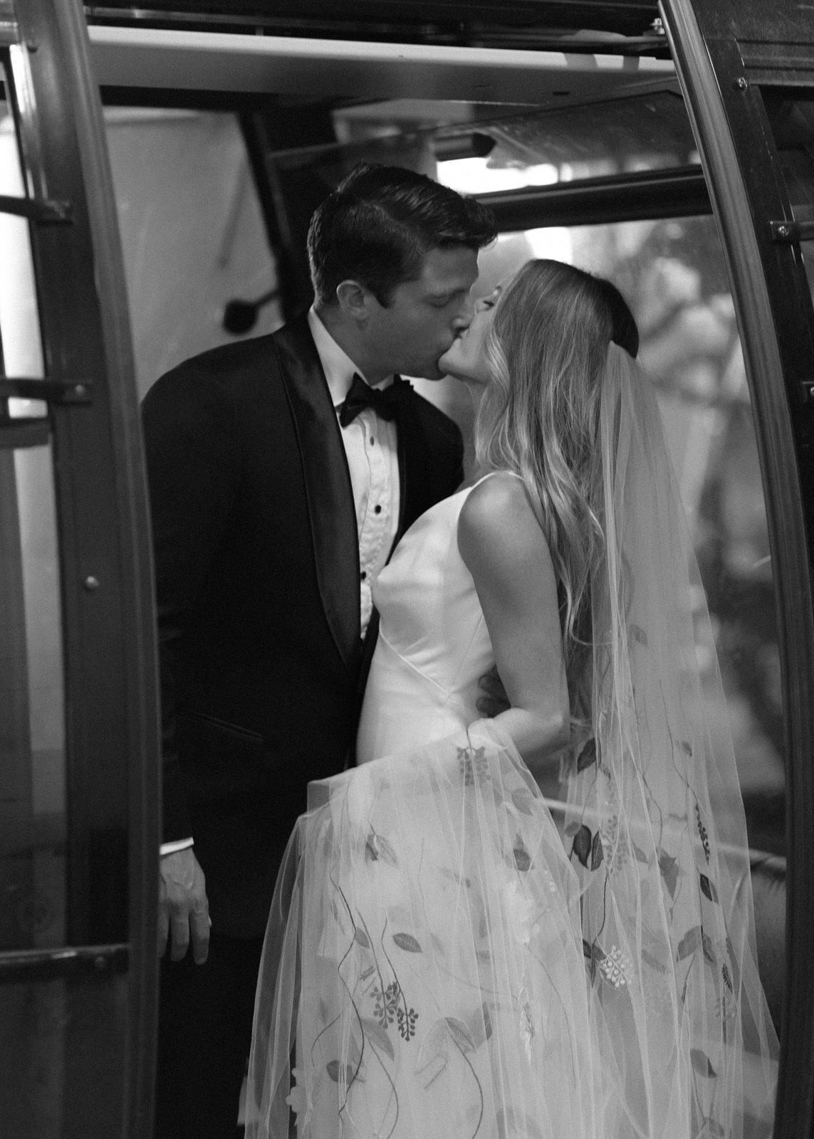 7.13-Hanna-Dan-Lake-Catamount-Steamboat-Wedding-157