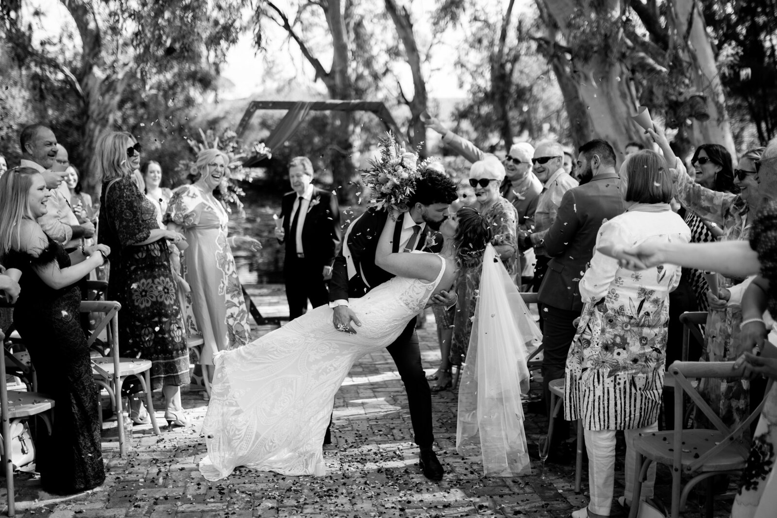 250226-Shelly-Tom-Rexvil-Photography-Adelaide-Wedding-Photographer-380