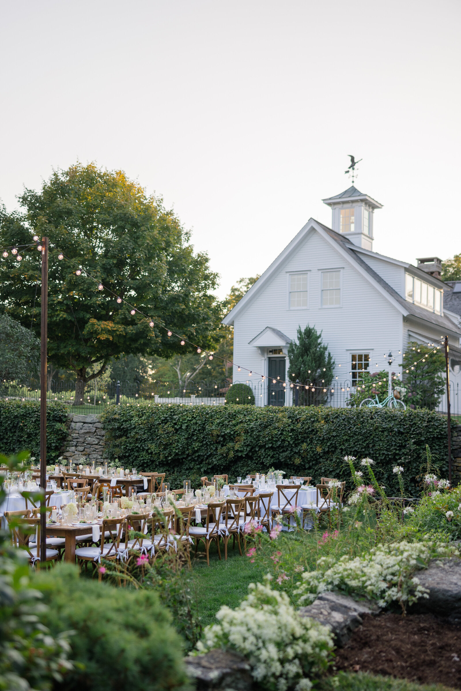 Smith-Farm-Gardens-outdoor-lighting-1