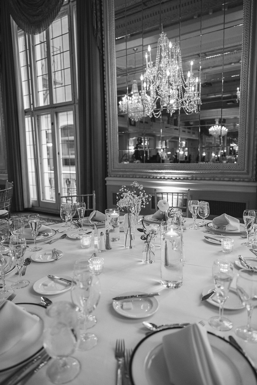 Jordan Grover Photo is a wedding photographer serving St. Louis, Central, and Eastern Missouri as well as travel + destination weddings. Jordan Grover Photo is an editorial and documentary style of photography.