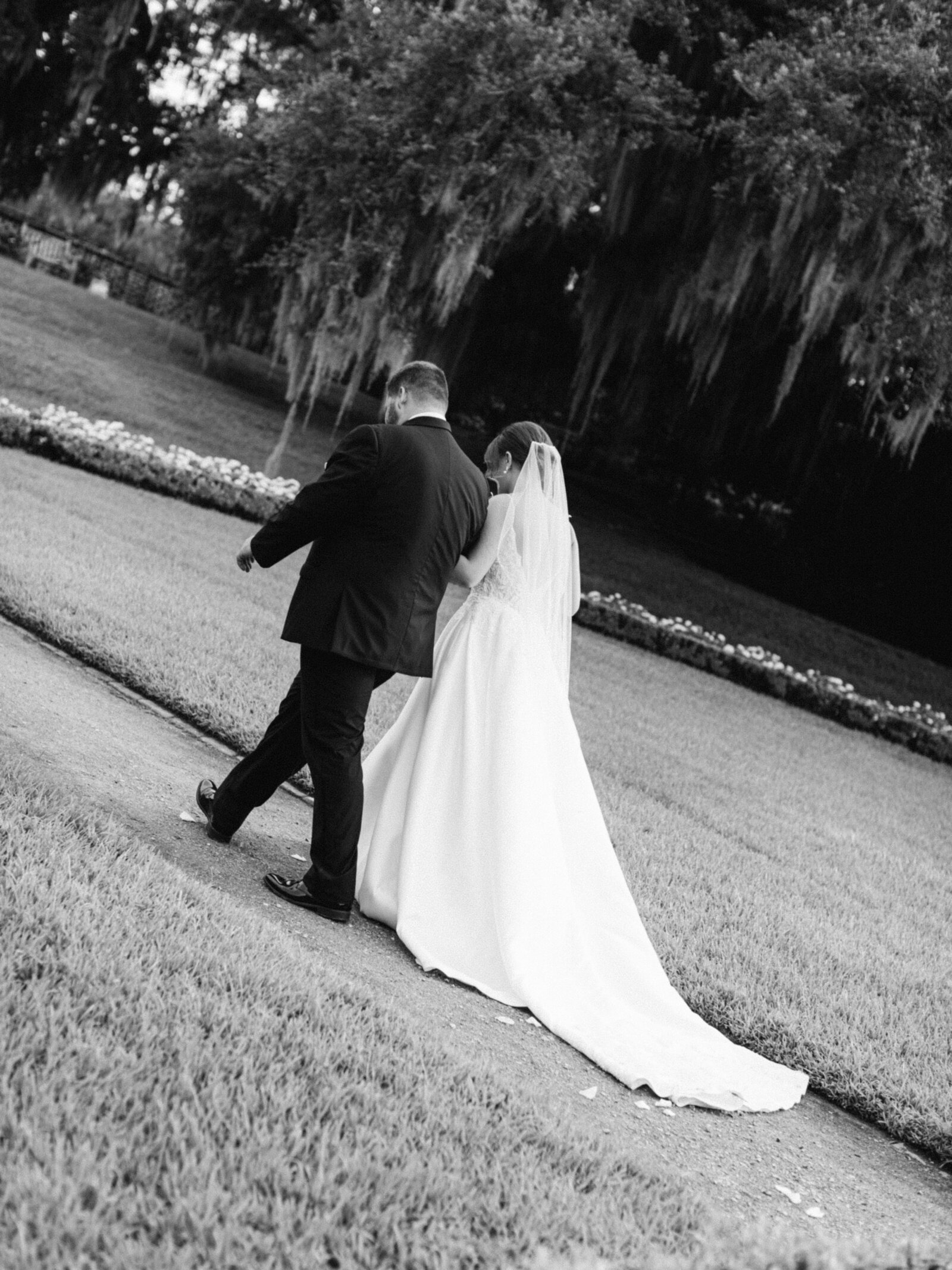 6-torianna-brooke-portraiture-middleton-place-wedding-charleston-wedding-photographer