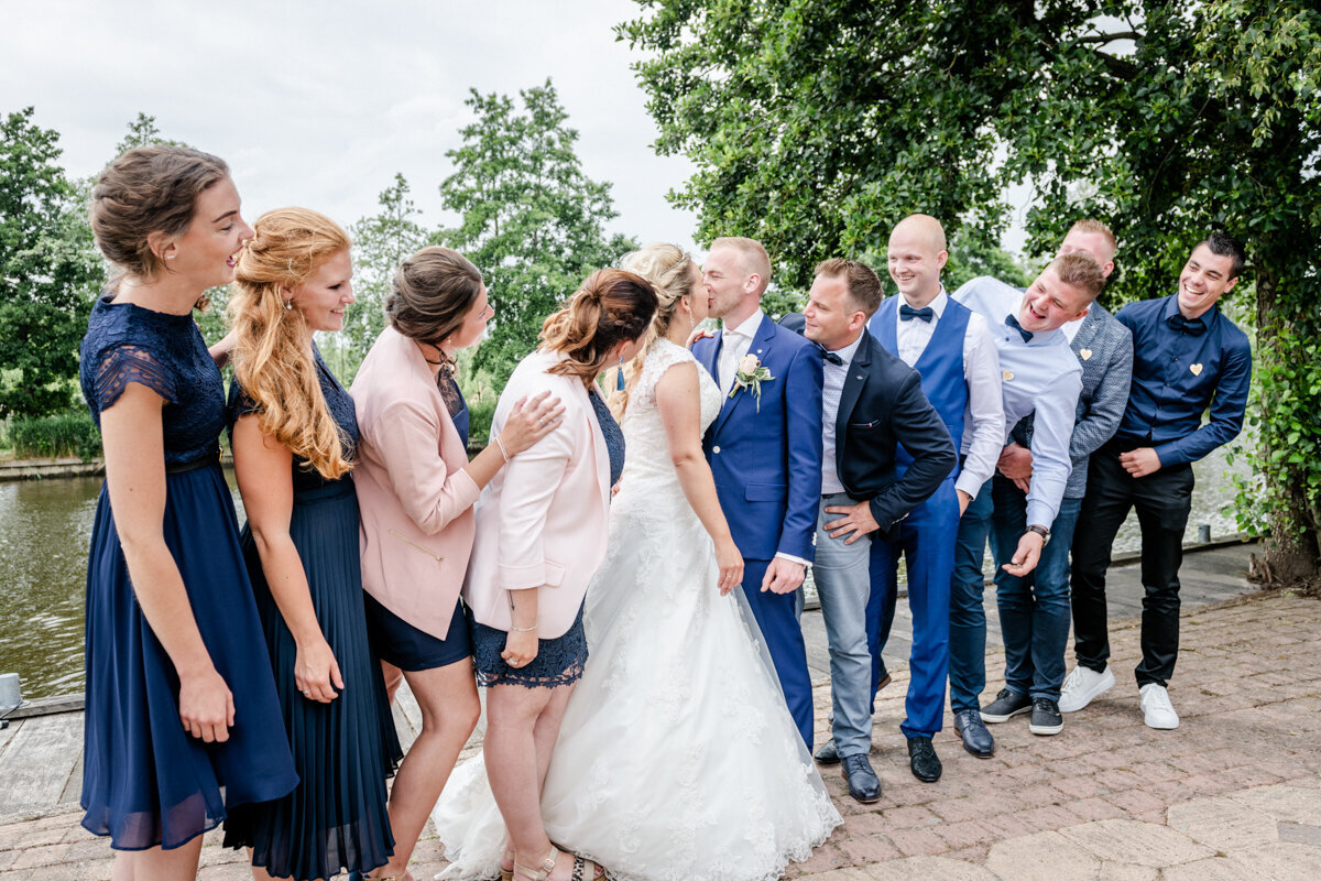 Trouwen in Friesland, trouwfotograaf, bruidsfotograaf, fotograaf Friesland (107)
