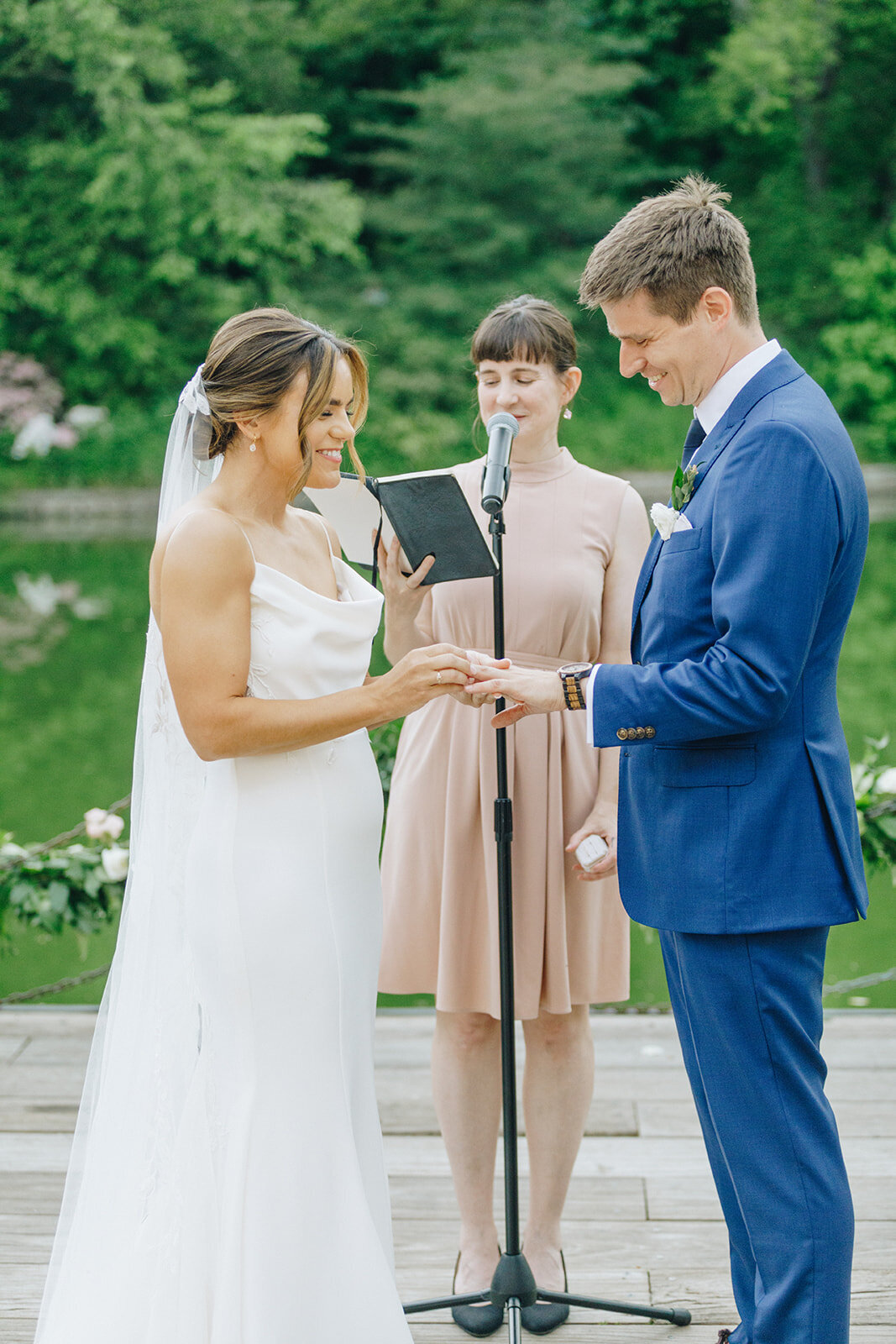 CD_Prospect_Park_Boathouse_Wedding_Wild_Sound_Photography_1J6A5916