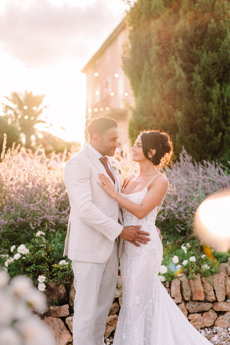 Antony & Chloe-230