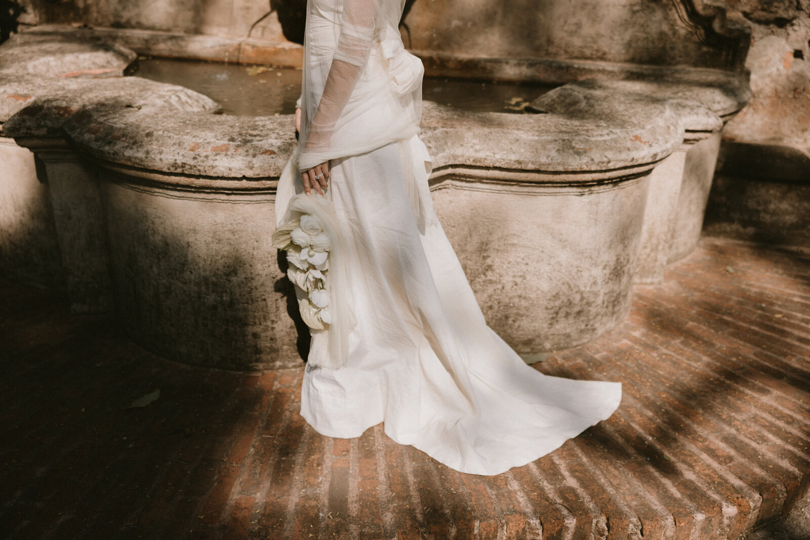 antigua-guatemala-intimate-destination-wedding-photographer-18