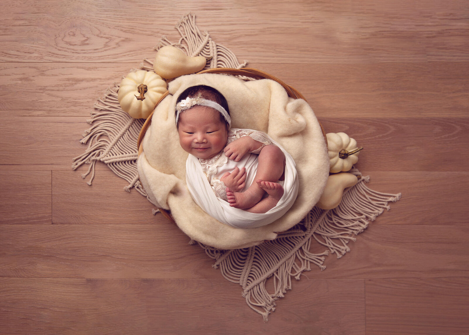 Toronto-newborn-portrait-photographer-Rosio-Moyano_007