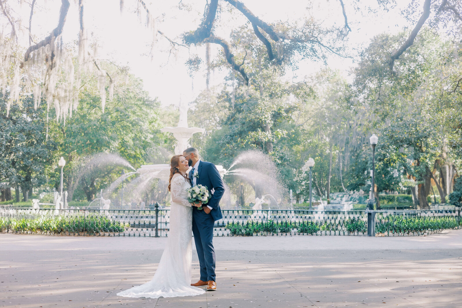 Jaclyn_Armeni_Savannah_Elopement_Forsyth_Park_Avery16