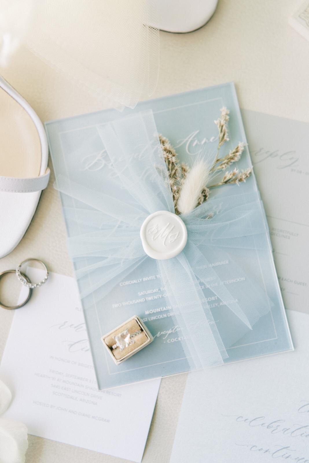 acrylic-wedding-invitation-tulle-wax-seal