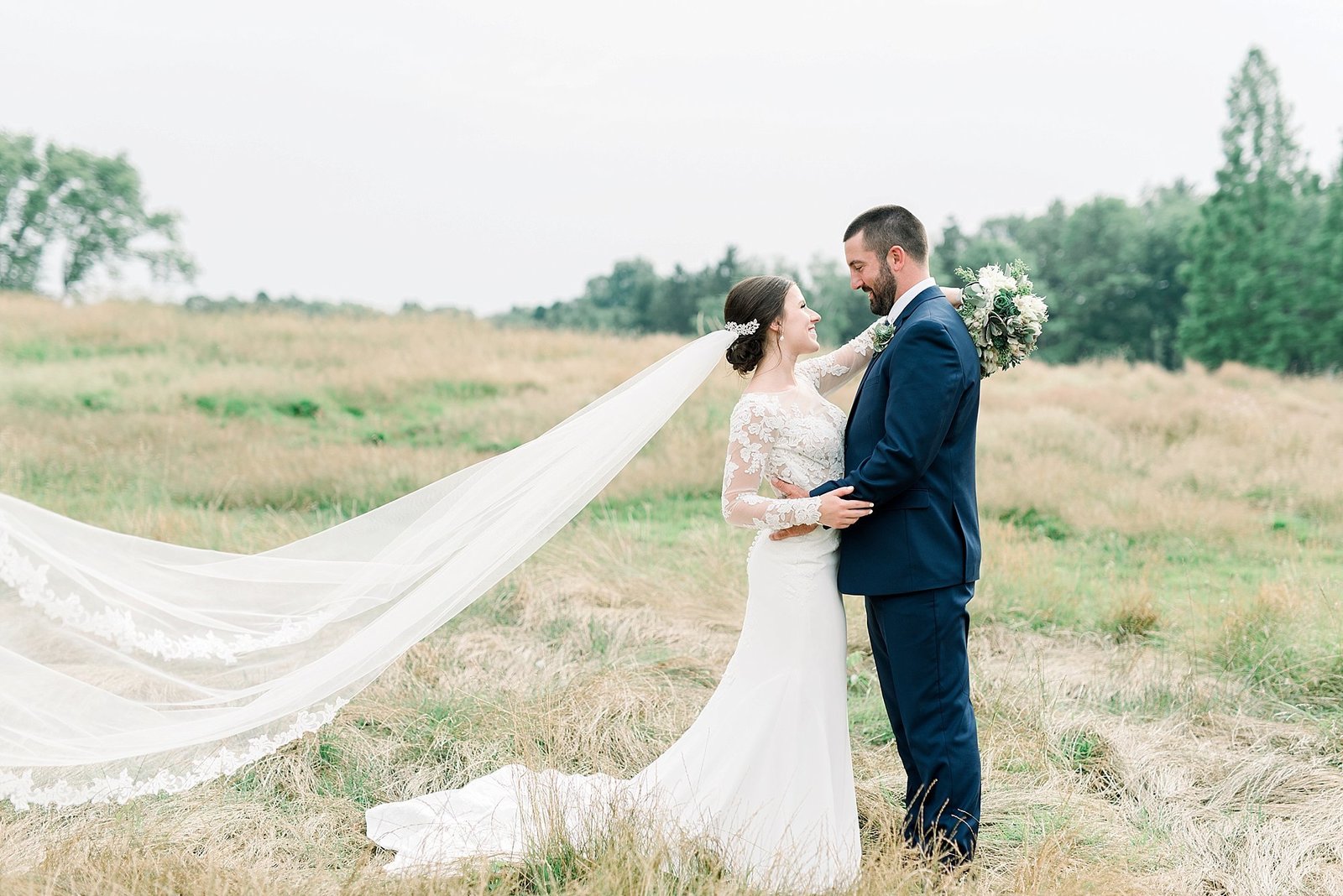 connie-mitch-erie-pennsylvania-wedding-photographerDSC_2728
