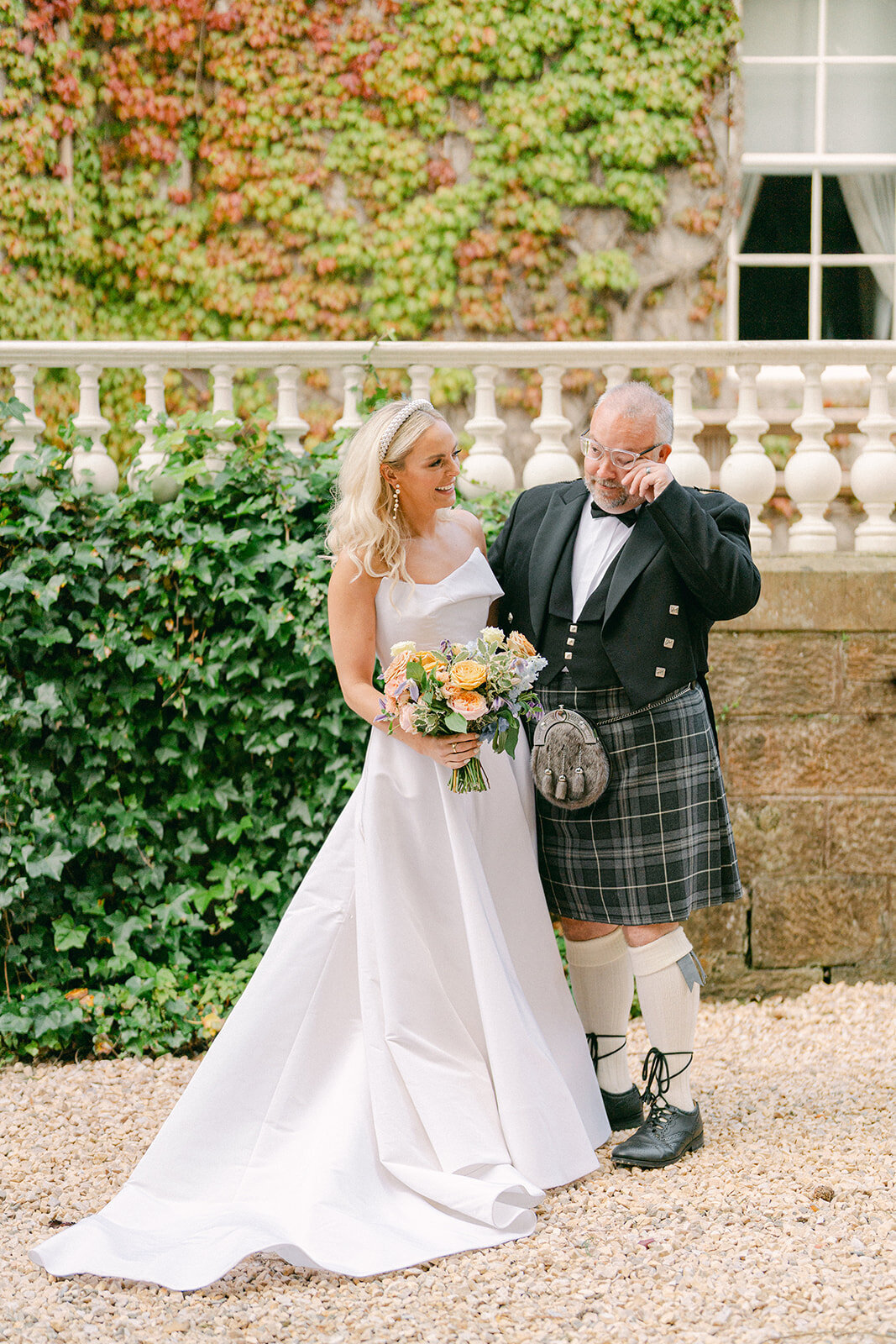 carlowrie-castle-scotland-weddingcarlowrie_castle_wedding-A-B-507