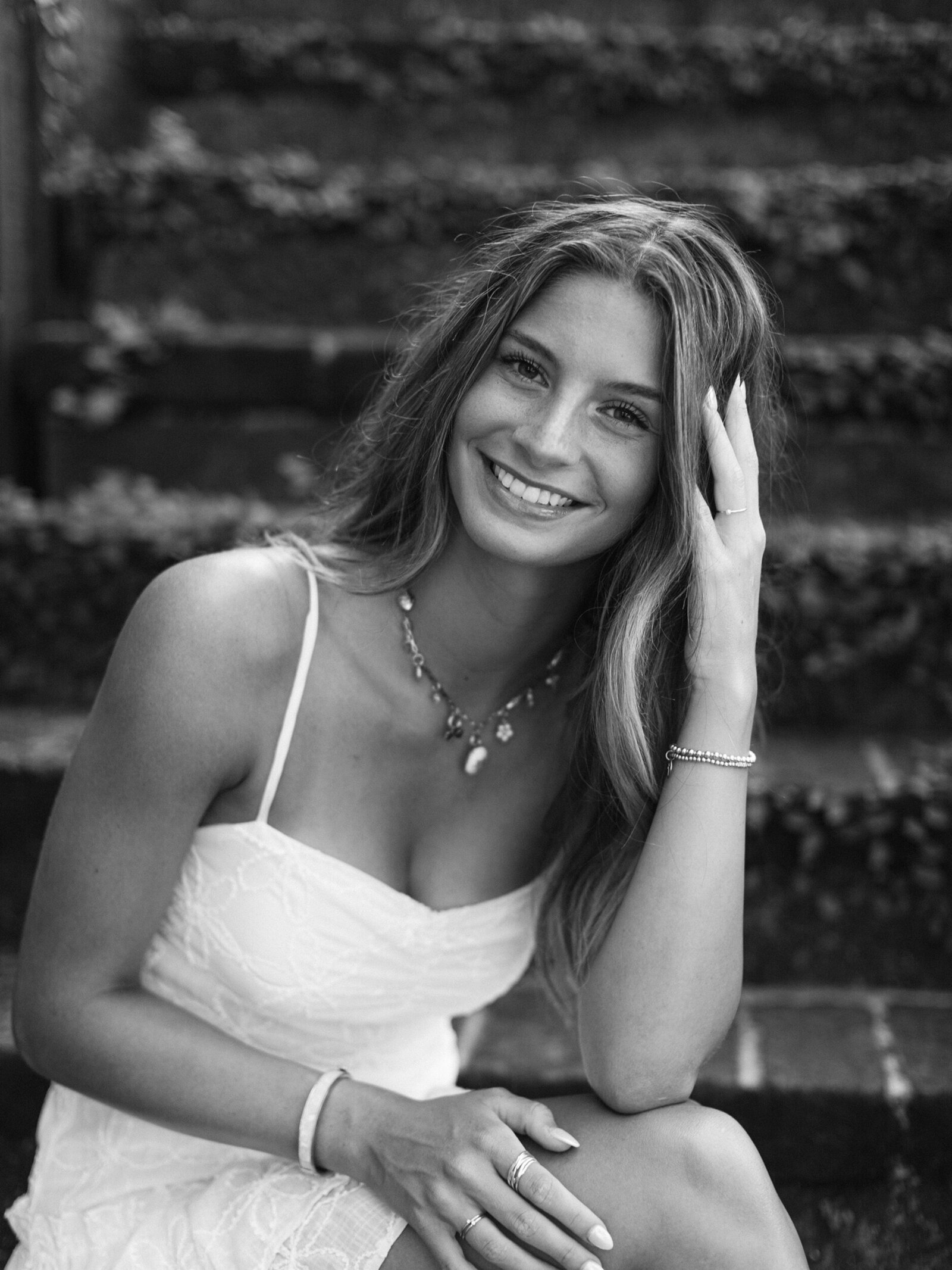 120-torianna-brooke-portraiture-historic-downtown-savannah-senior-session-jadyn
