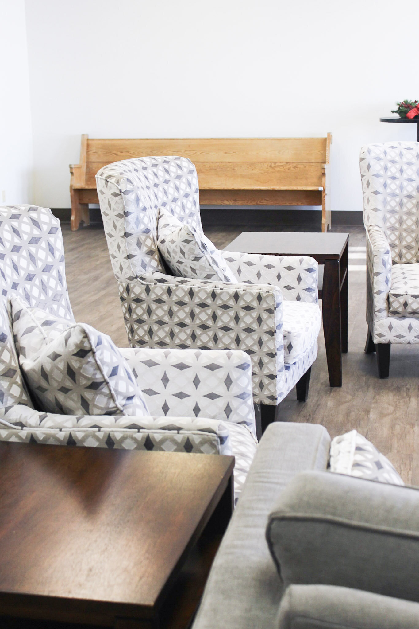 Stylish lounge area at Bergthal Event Centre with comfortable seating, perfect for guests to relax before or after events