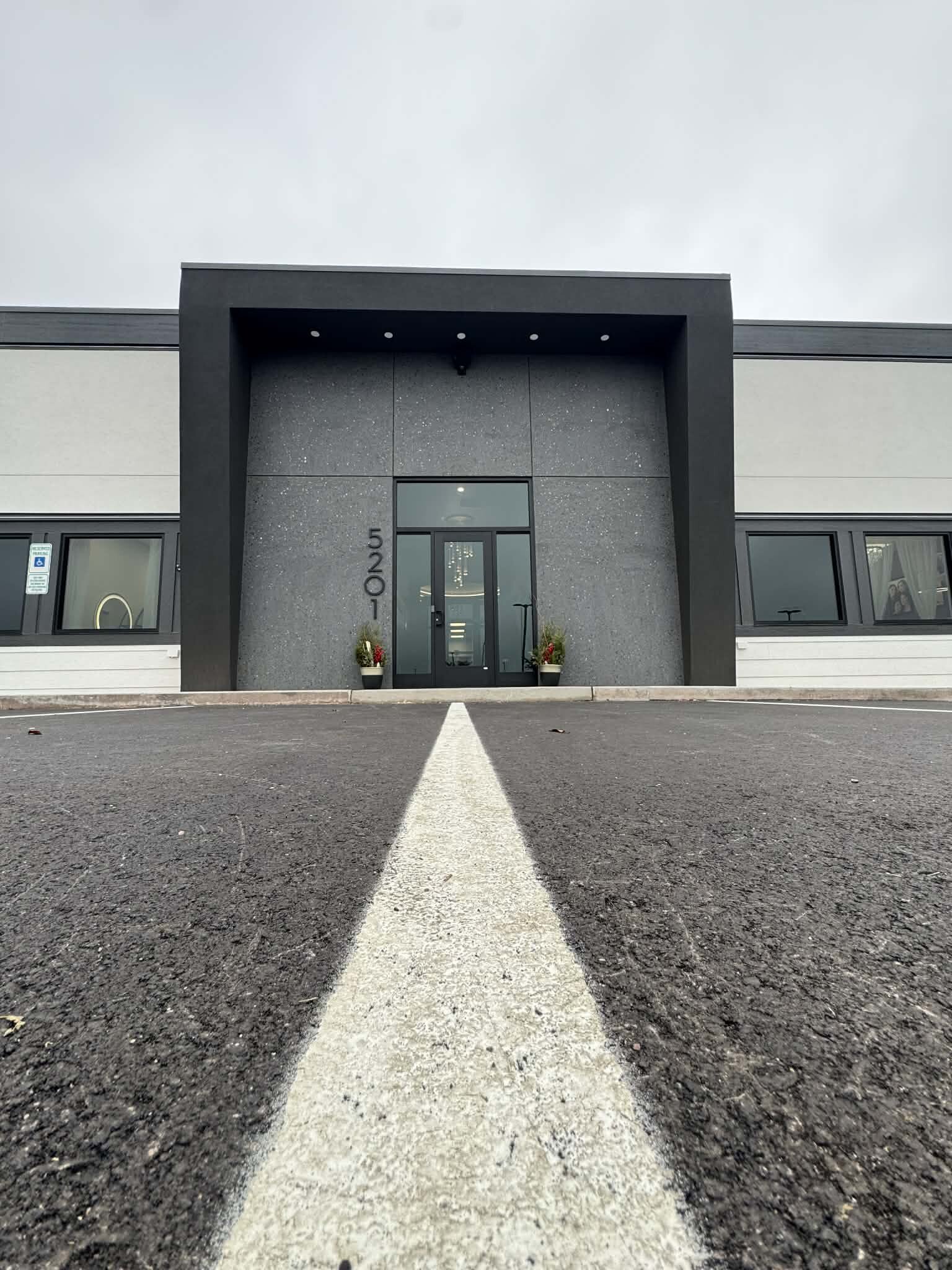 5201 exterior path to door 1