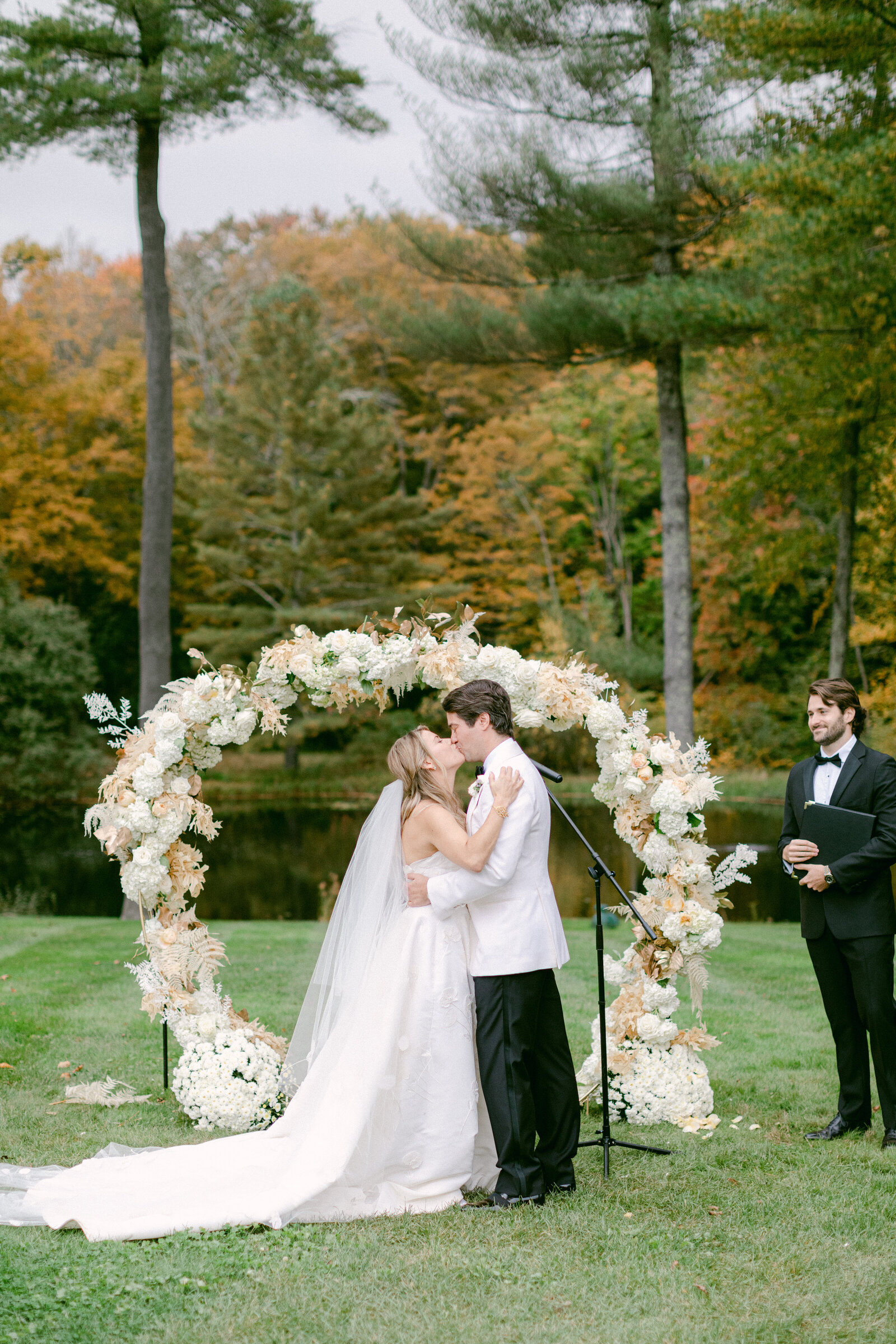 jubilee_events_connecticut_fall_outdoor_wedding_57