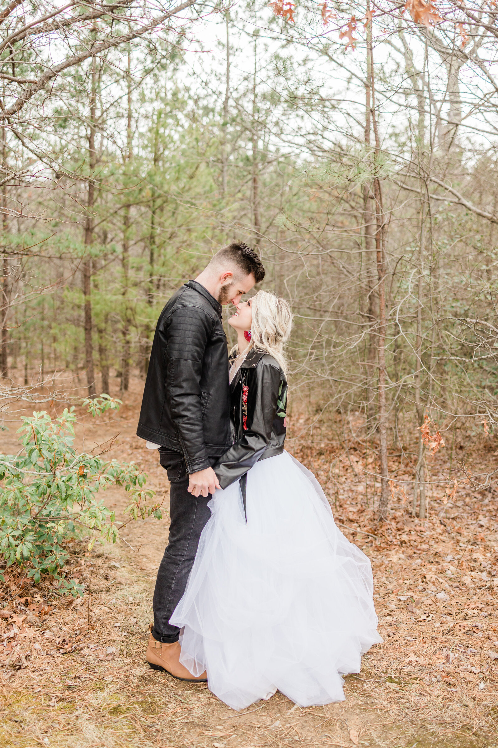 Linville-Gorge-North-Carolina-Wedding-Willow-And-Rove-10