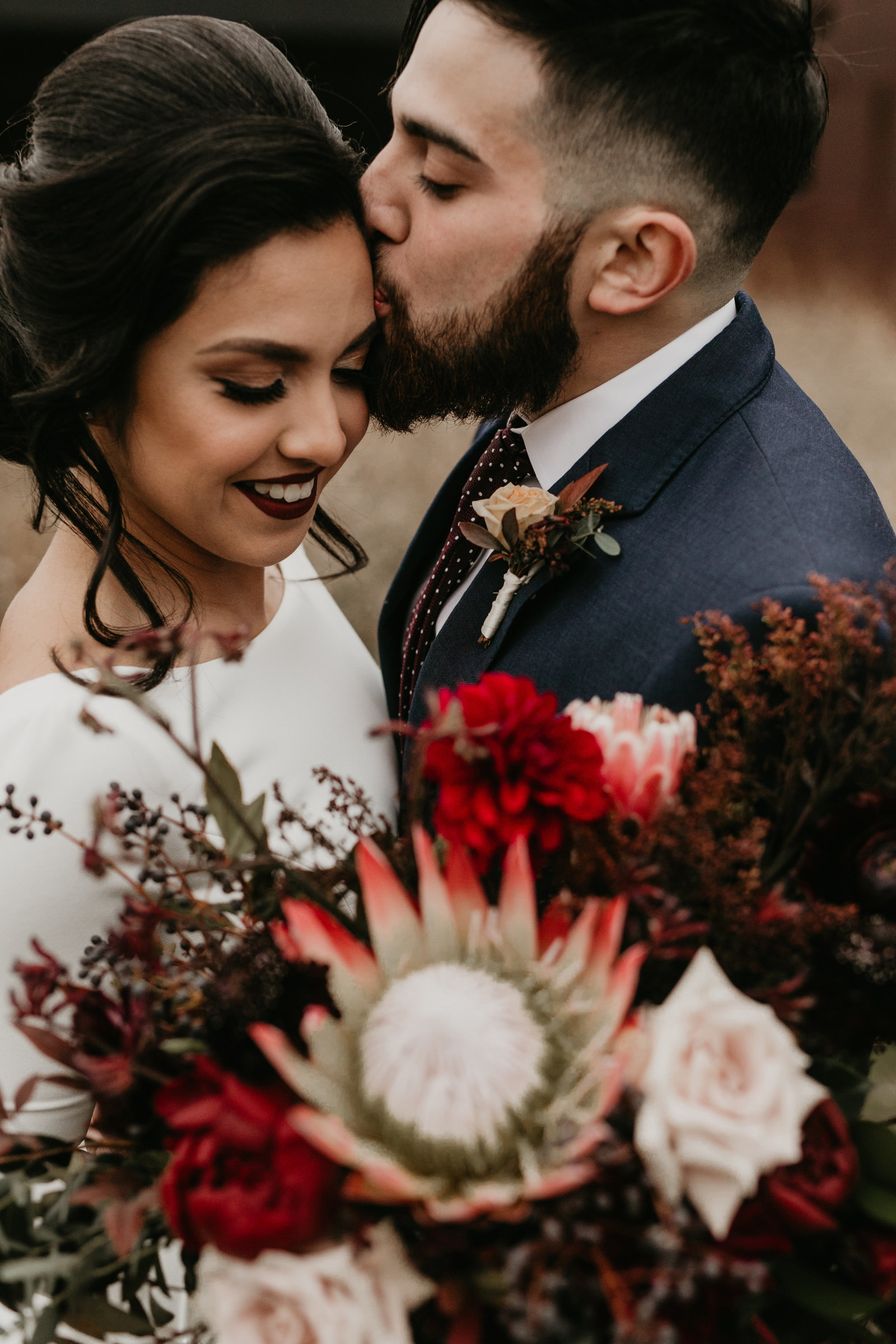 modern boho wedding trinity audubon center dallas texas moth and moonlite photography