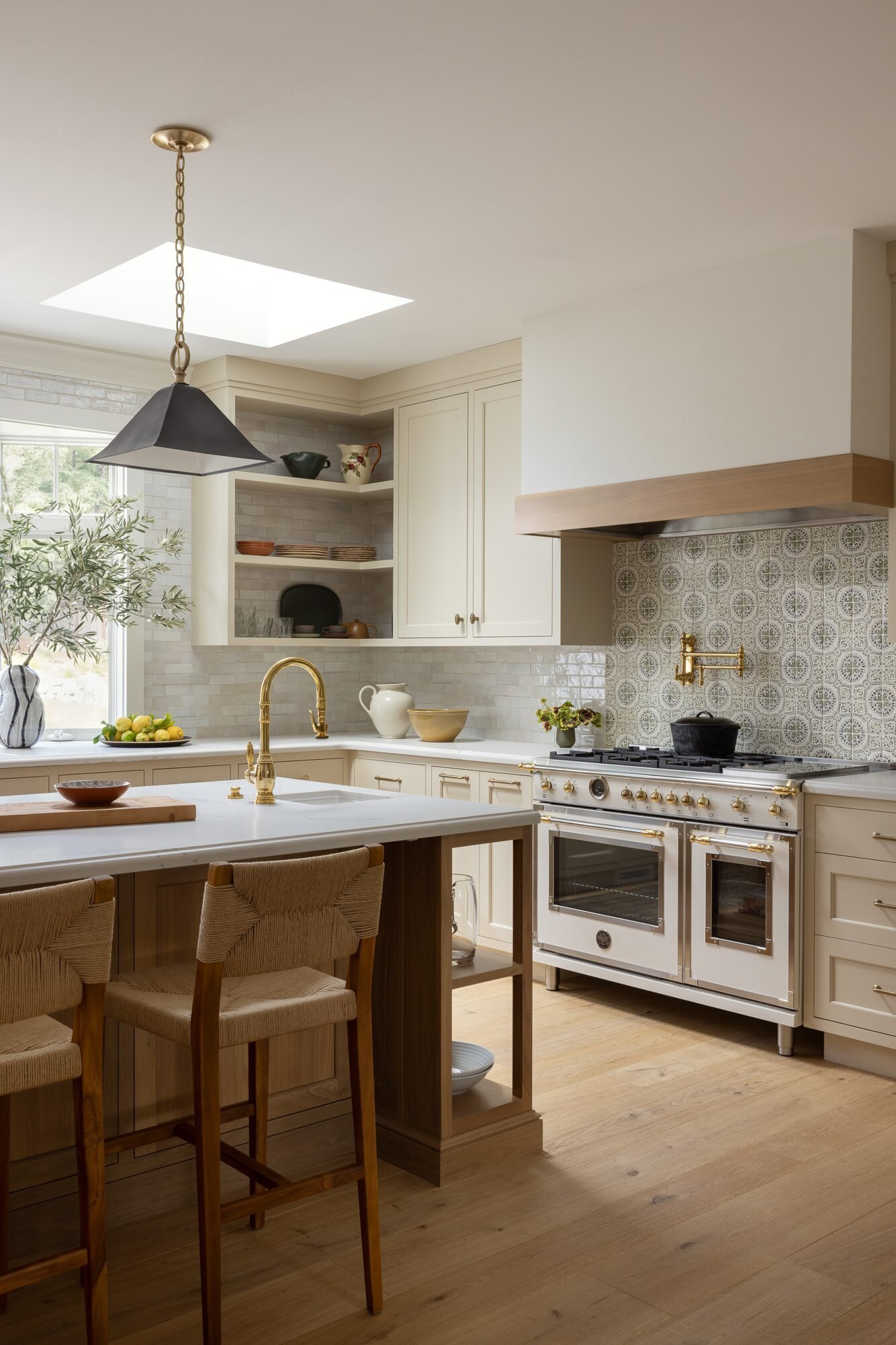 Marcie Meredith Interior & Architecture Retouching portfolio 2-2