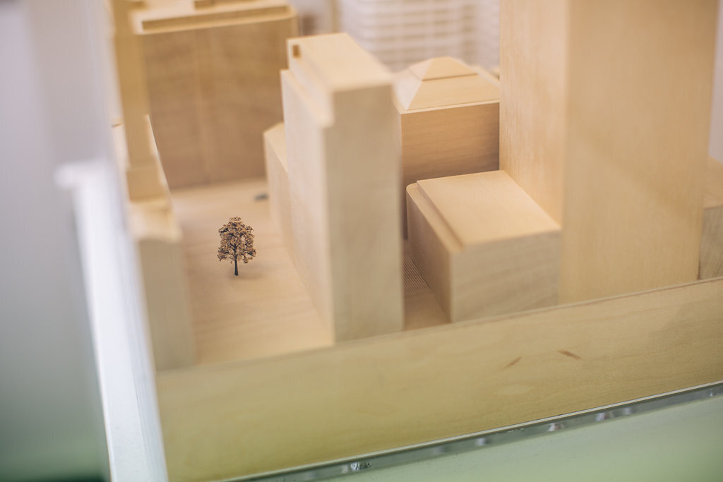 BStudio040416-67