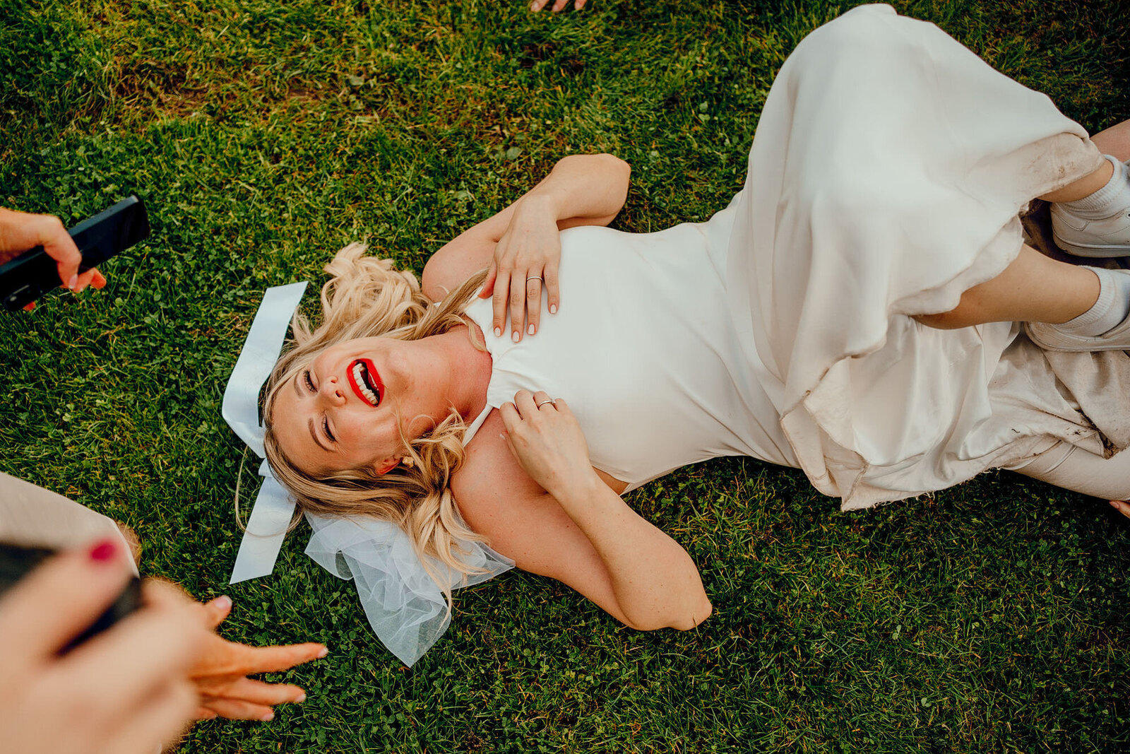 White Sykes Fields Colourful Wedding photographers