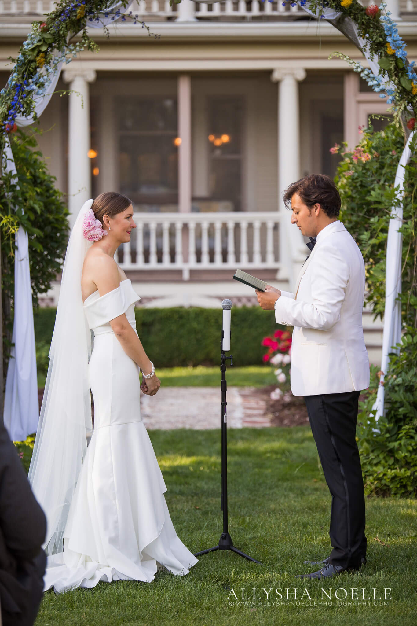 Wedding-at-Halverson-House-0964