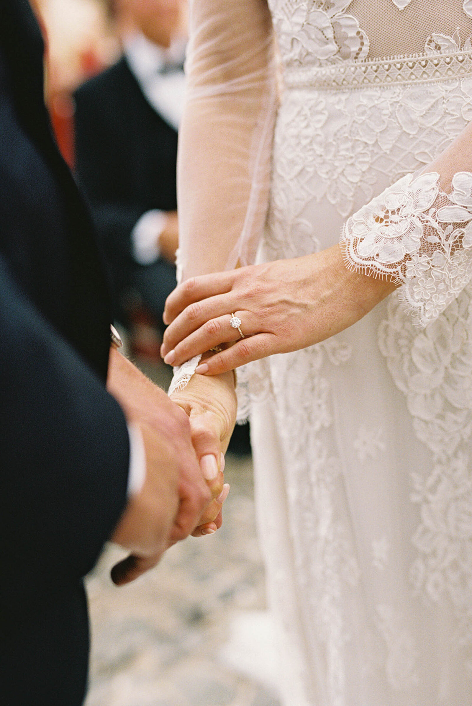 Altos-de-chavon-casa-de-campo-resort-dominican-republic-wedding-asia-pimentel-photography-L+L-34