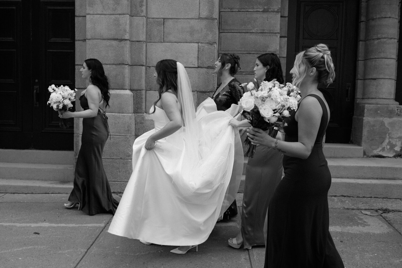 Laury Wedding Photographer