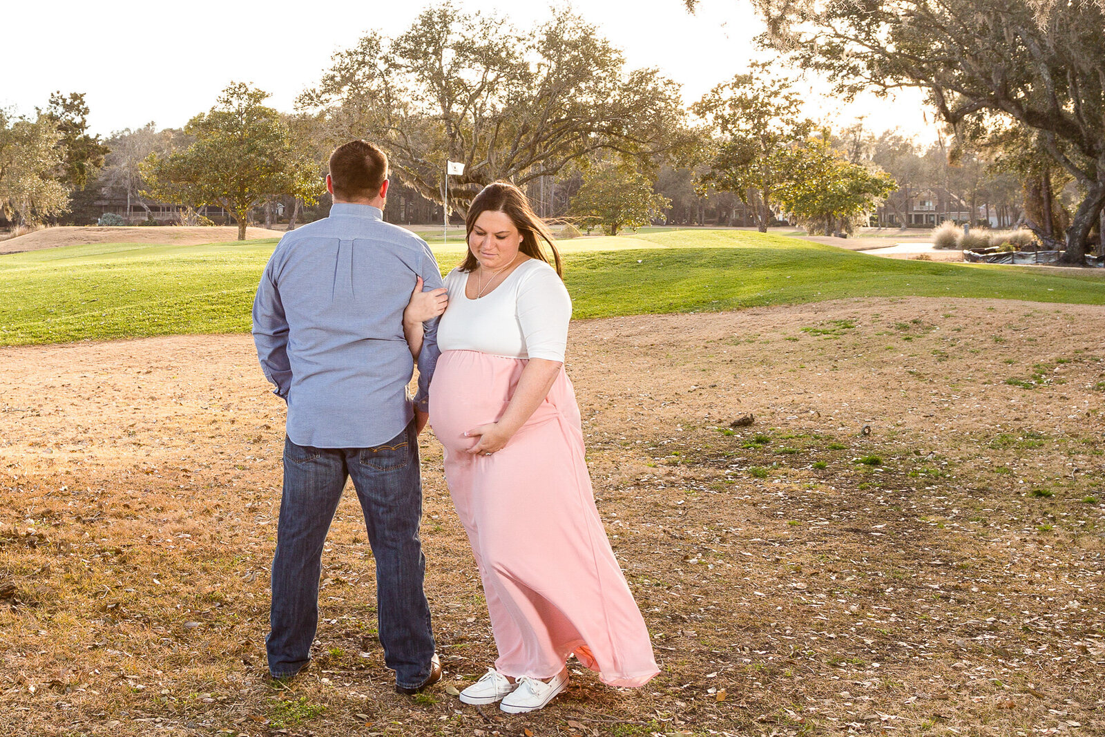 Maternity photo shoot at Pawleys Plantation Golf and Country club with Ron Schroll Photography in Pawleys Island, SC