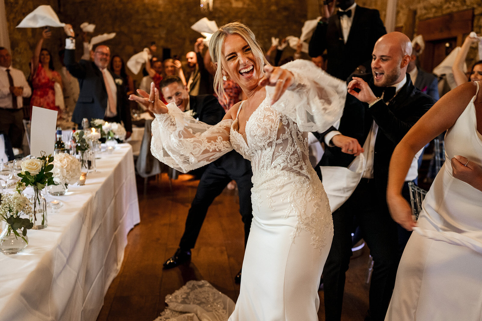 Notley-Abbey-Wedding-Photographer-Matthew-Lawrence-1