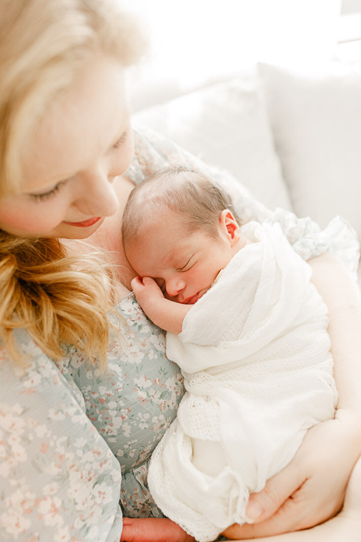 Boston newborn photographer pictures Gabe-33