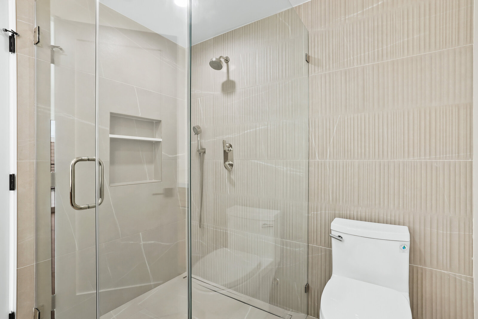 California_Real_Estate_Photography_1818BalboaReshoot-57