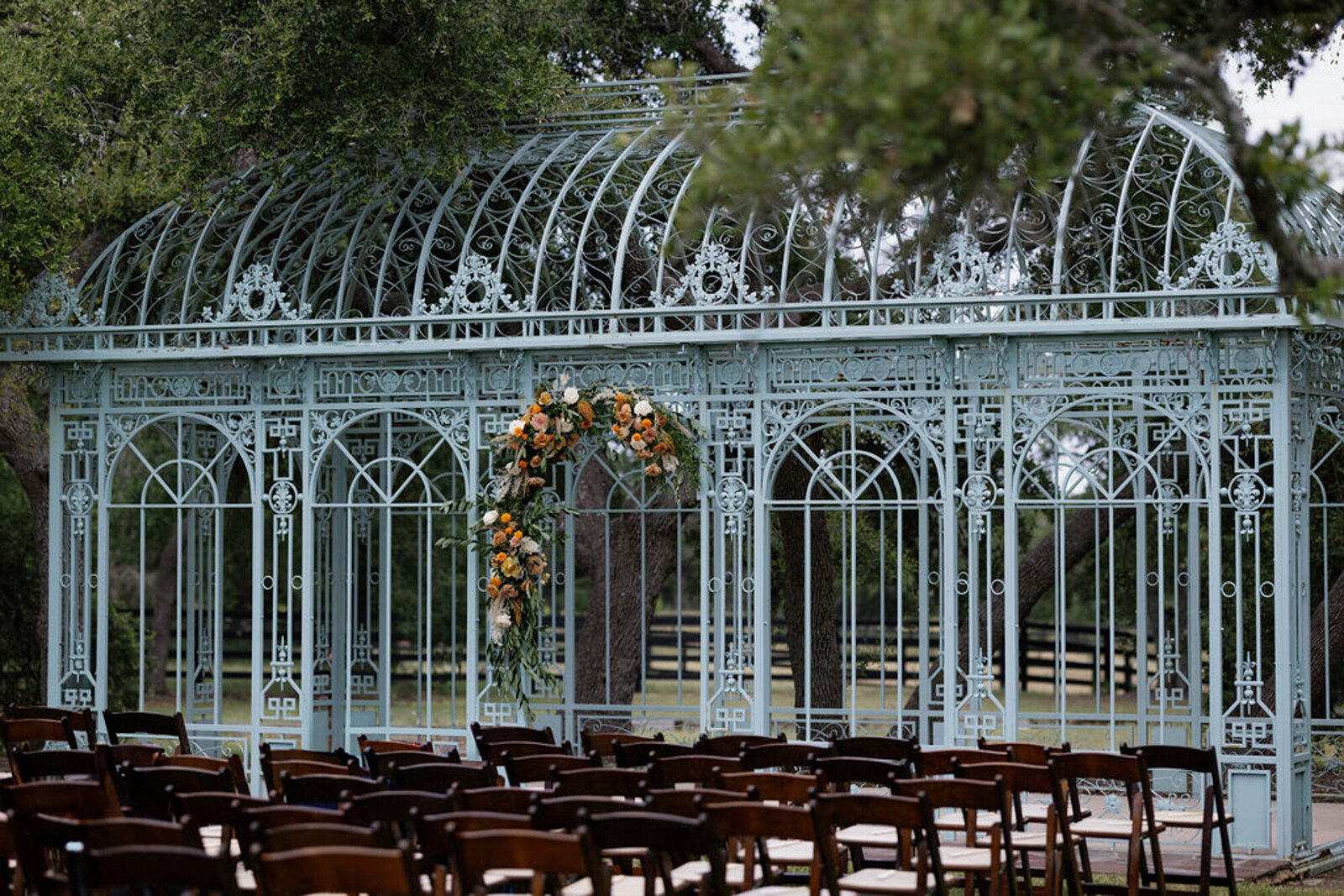 Kristen-and-Brandon-July-2023-Wedding-at-Dripping-Springs-texas-Wedding-Venue-08
