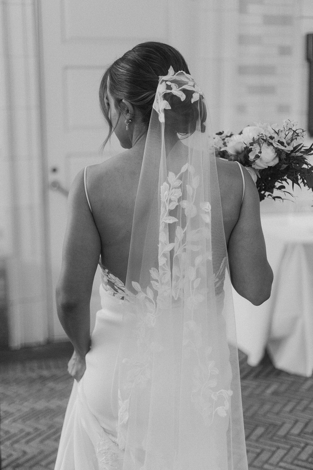 CD_Prospect_Park_Boathouse_Wedding_Wild_Sound_Photography_6K7A6273