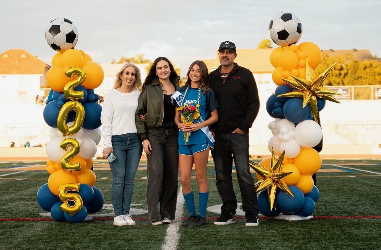 Sport event decoration with balloons