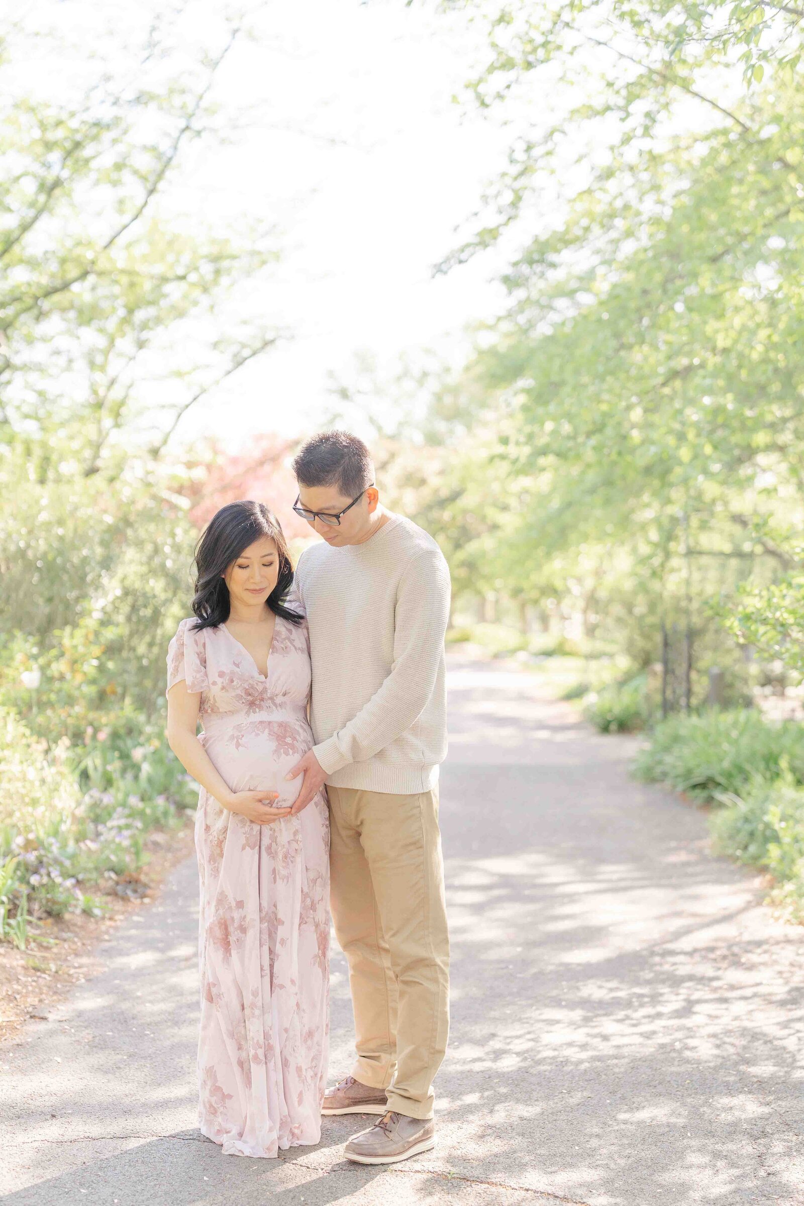 expecting couple during Loudoun County, VA maternity photography