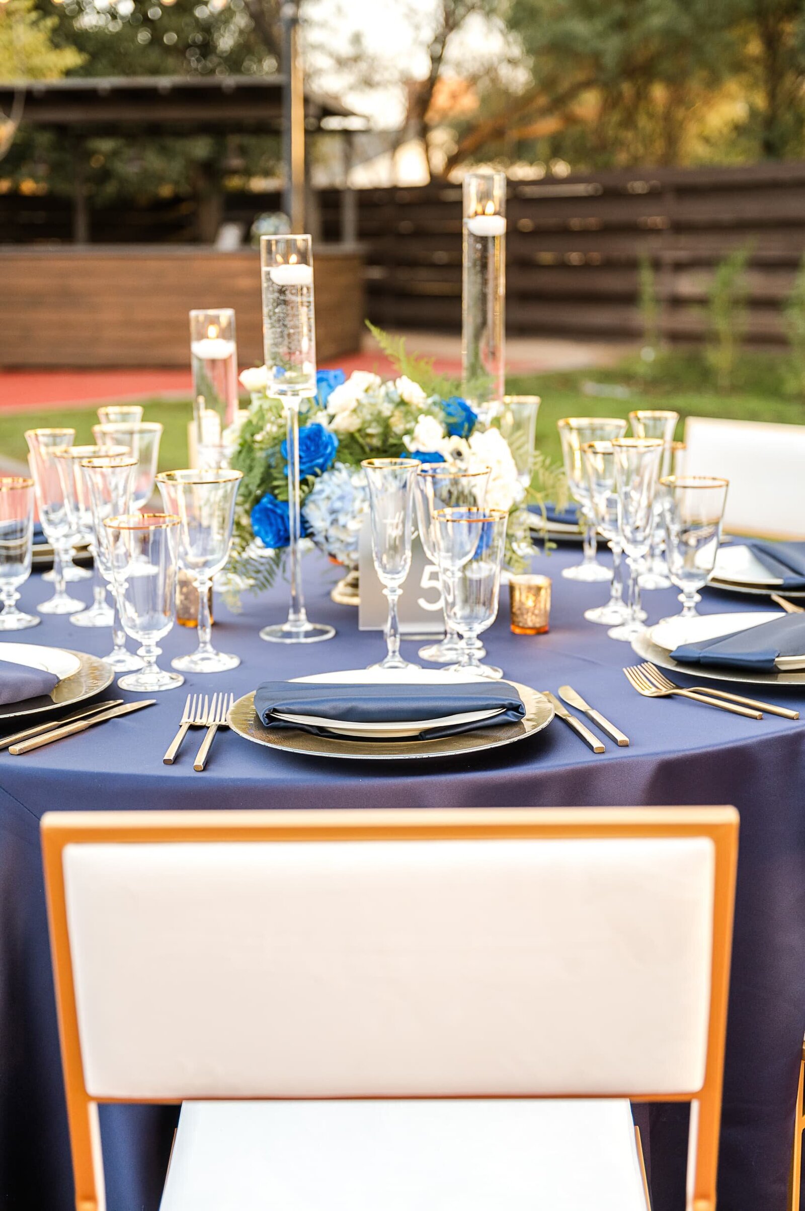 Phoenix-Wedding-Photographer-and-Videographer-Venue-at-the-Grove-VATGoh-1073