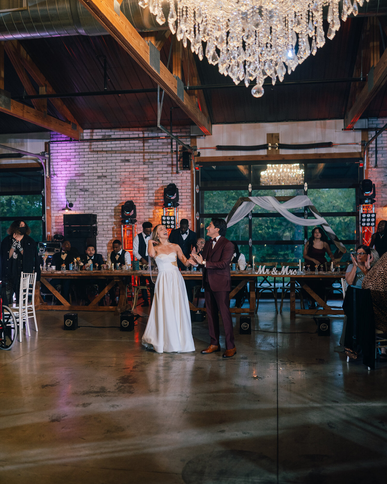 Saenz The Farmhouse KC Event Venue Wedding328