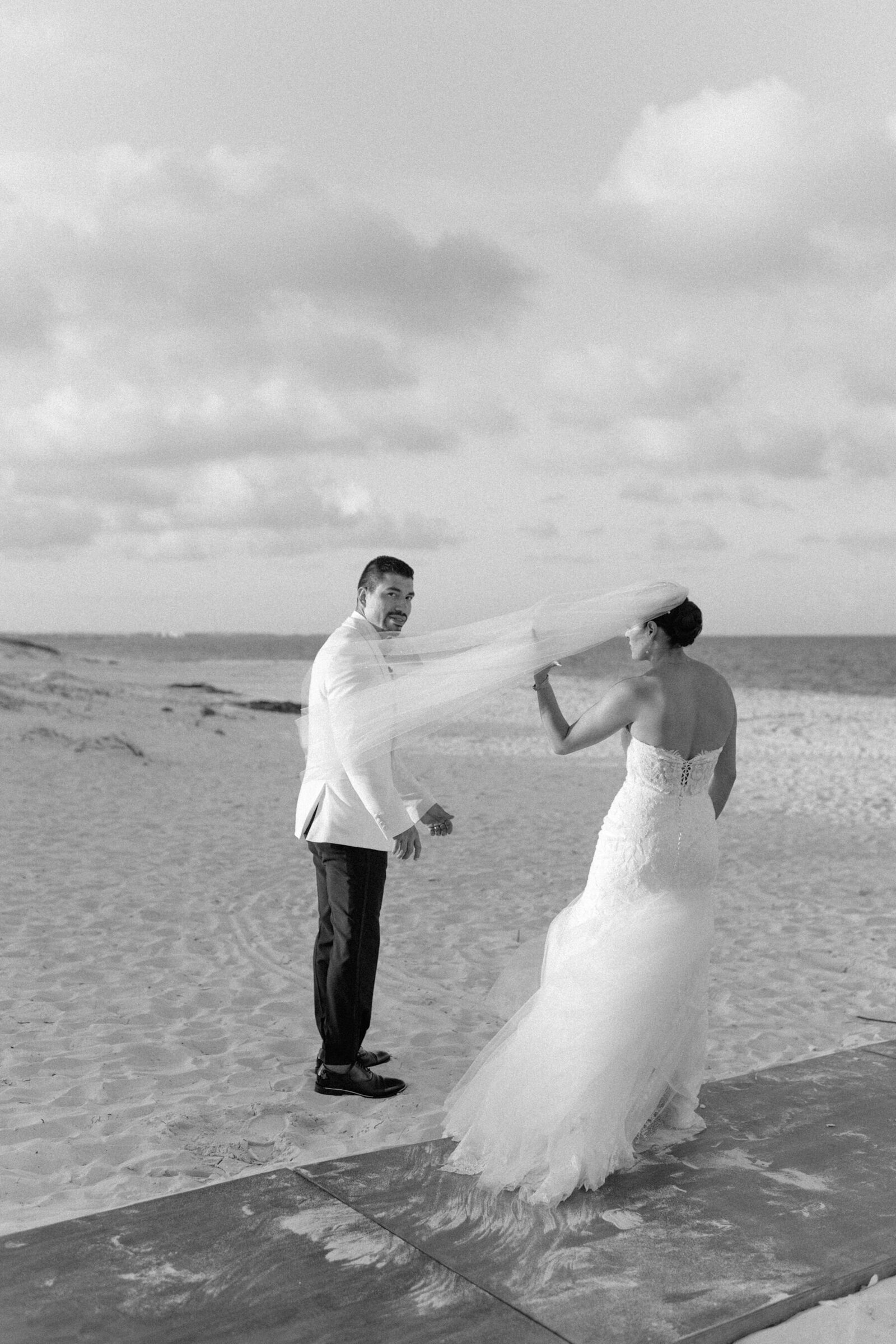 cancun-wedding-photographer-destination-wedding-finest-playa-mujeres_0026