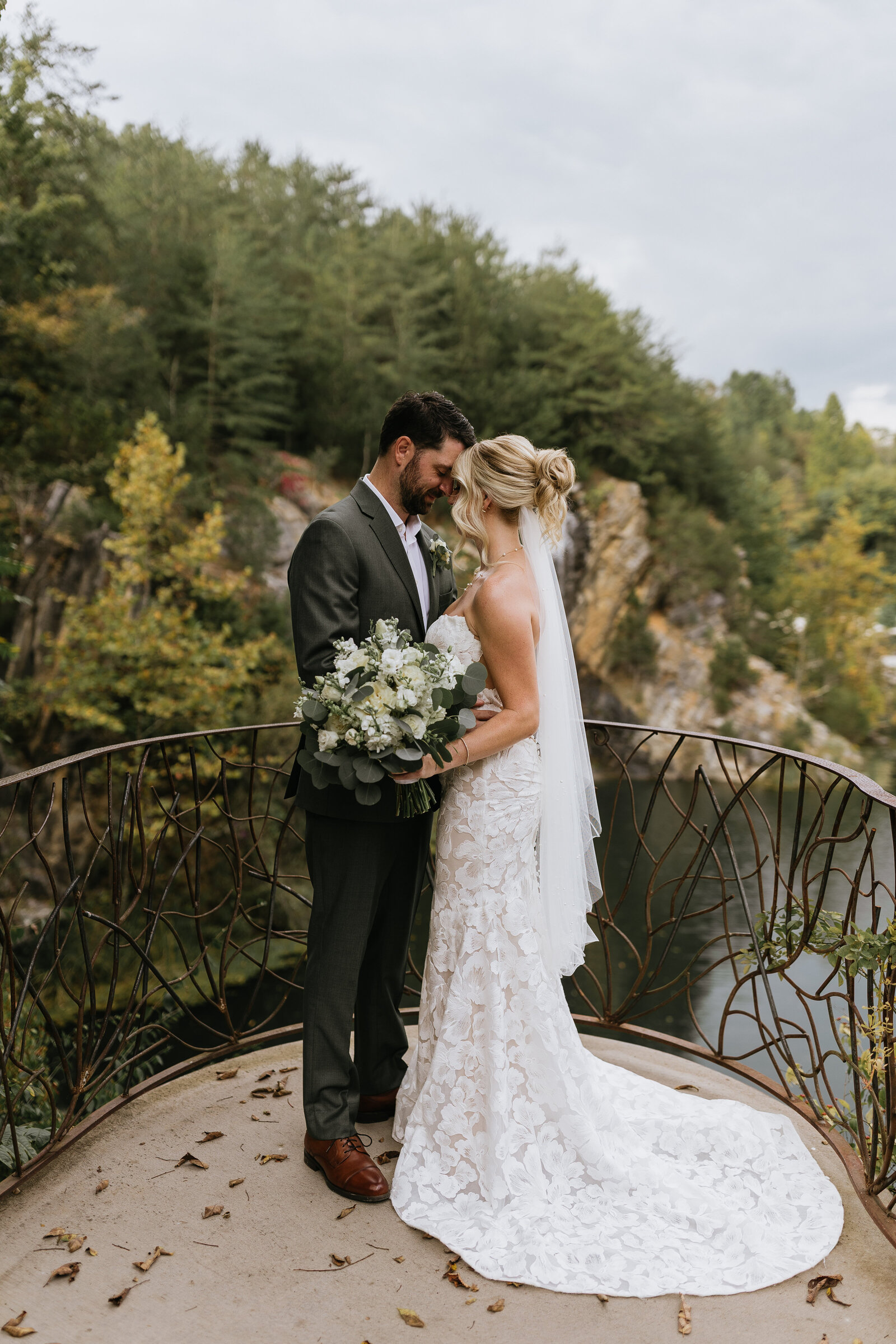 East-Tennessee-Wedding-Photographer-Videographer-Radiant-Mountain-Media-461