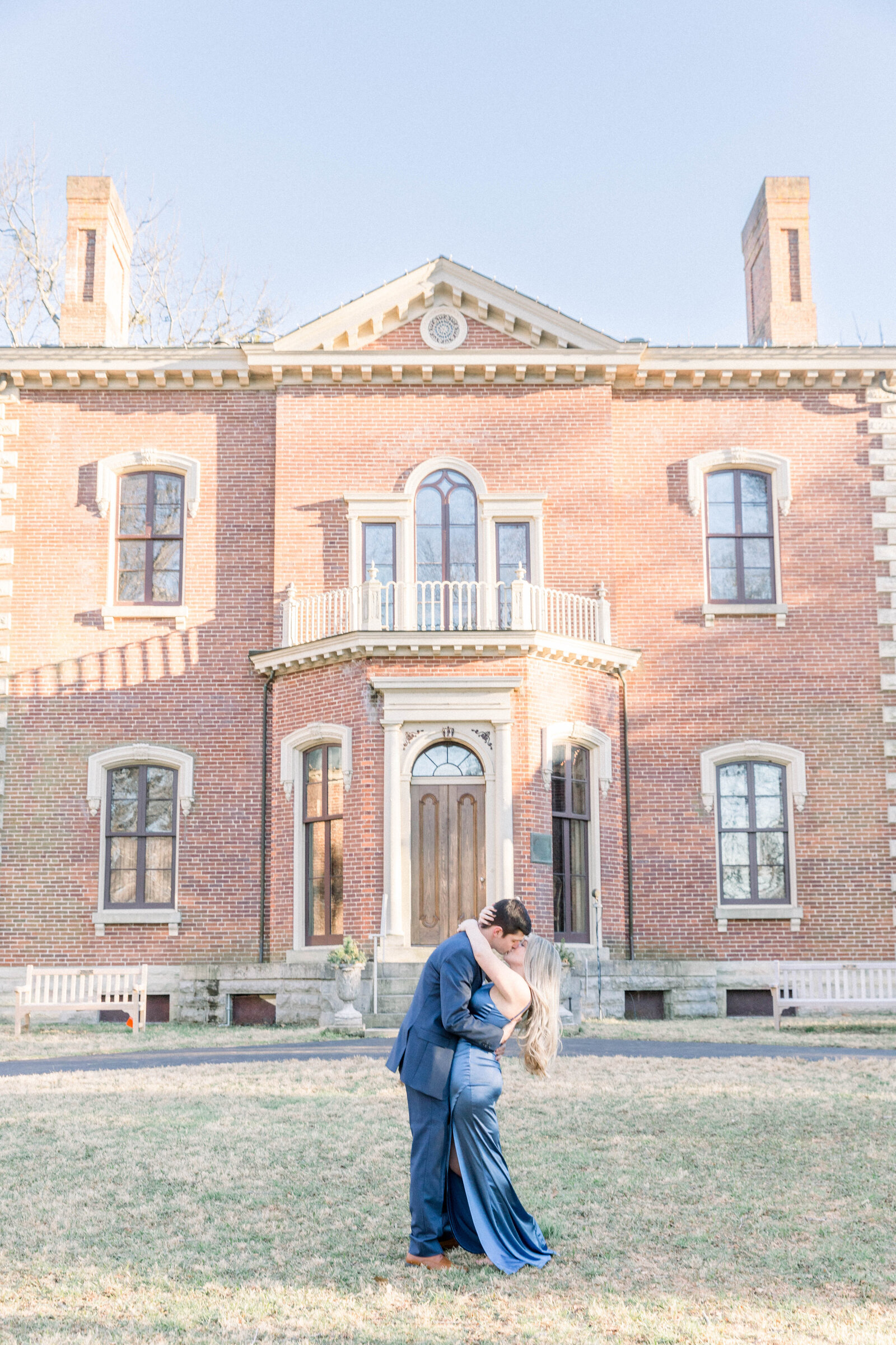 estate engagement photos