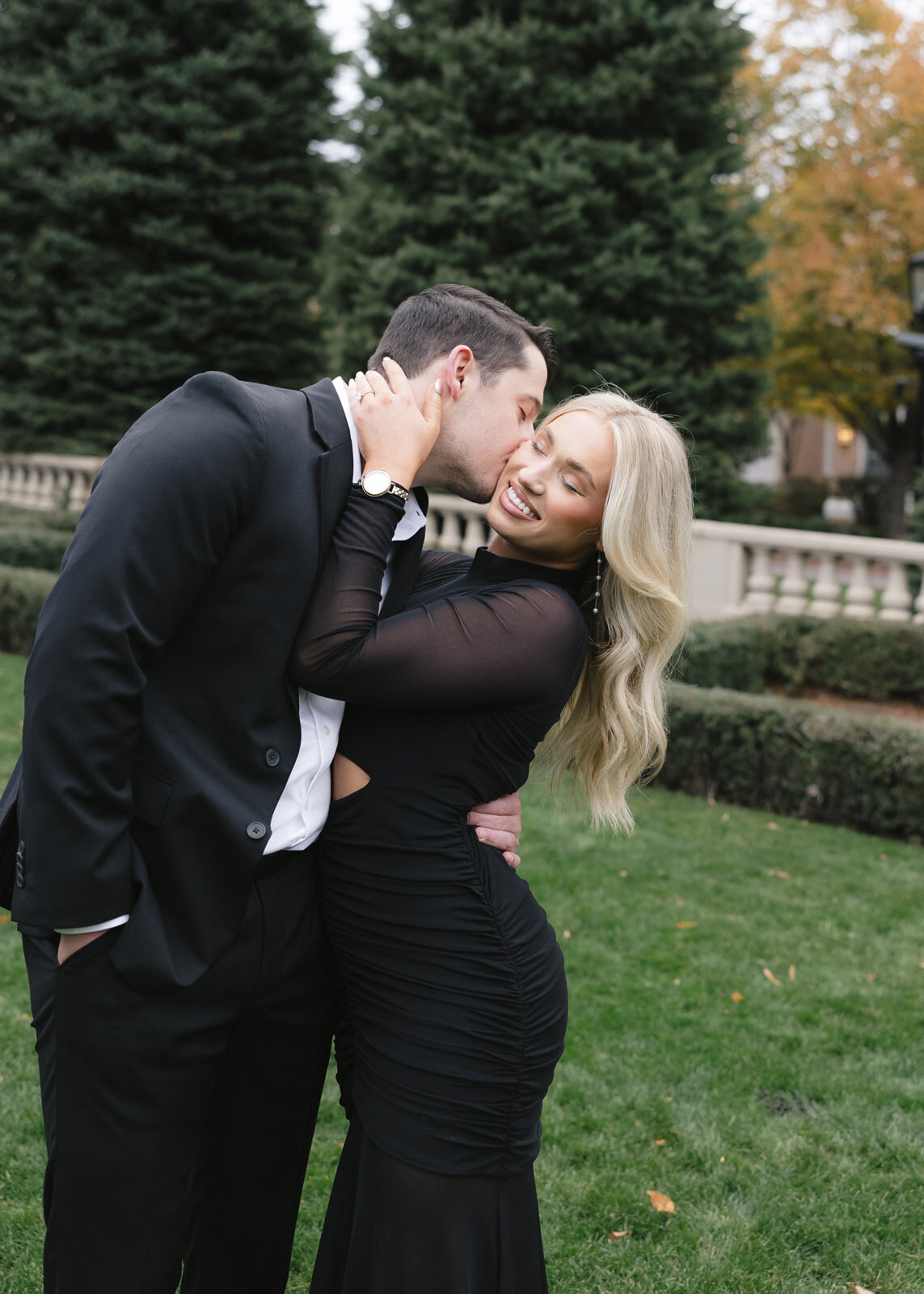 11.5-Kelsey-Matt-Broadmoor-Engagement-Meredith-Diamond-20