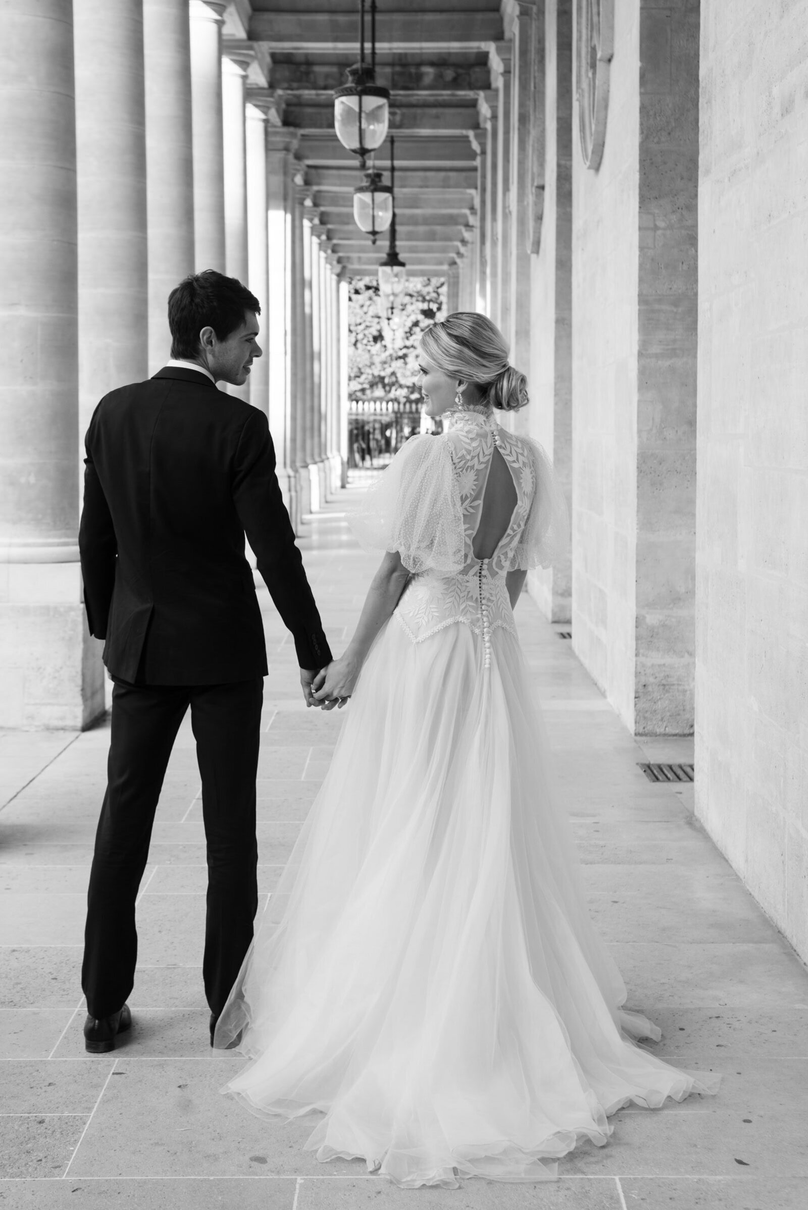 Destination Wedding Photographer in Stockholm Anna Lundgren Wedding Palais Royale Paris France_141