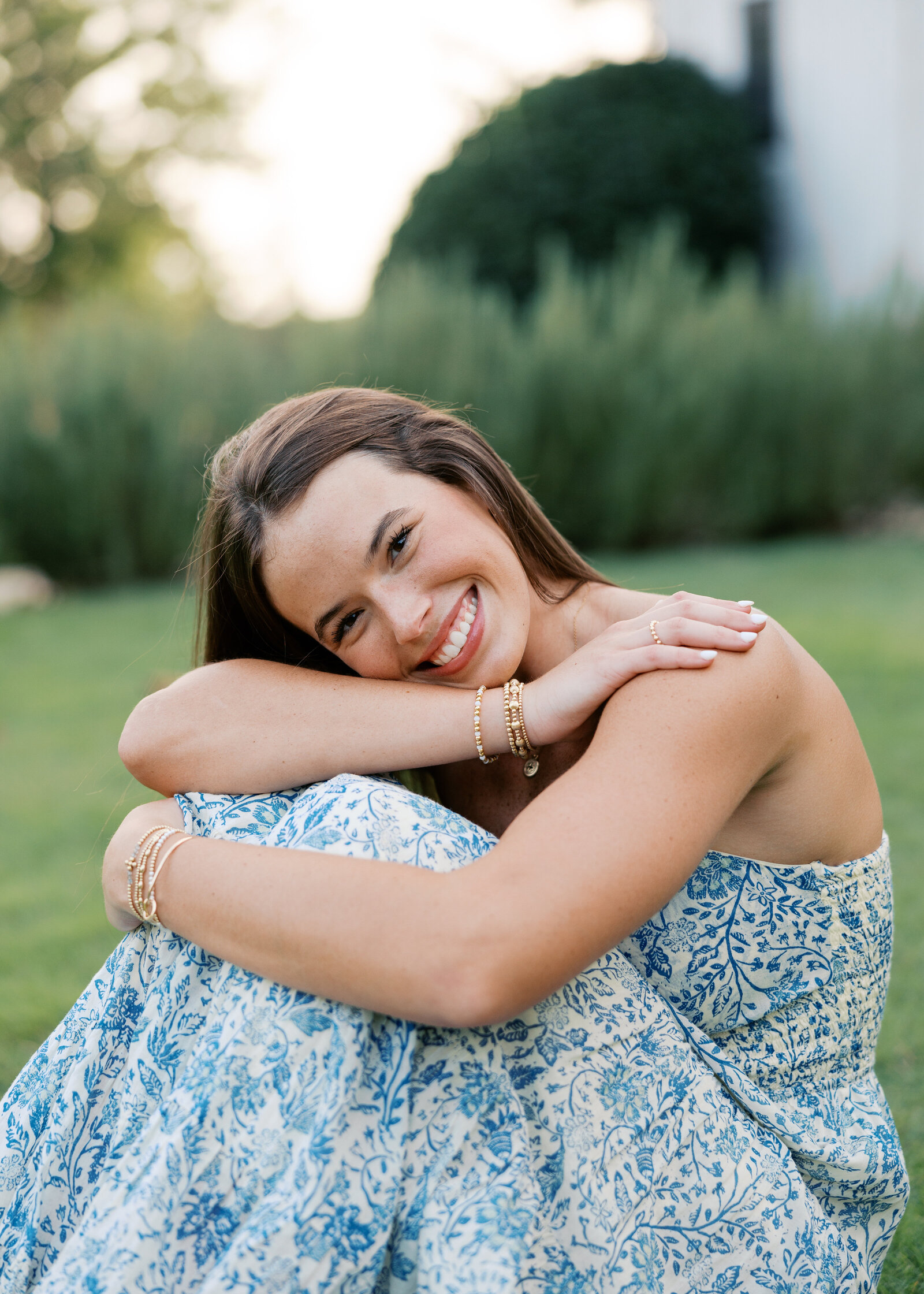 Classic senior photographer Alabama timeless outdoor natural light portraits.