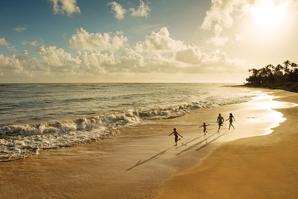 DROPC-EXT-Family-Beach1-2A-CB