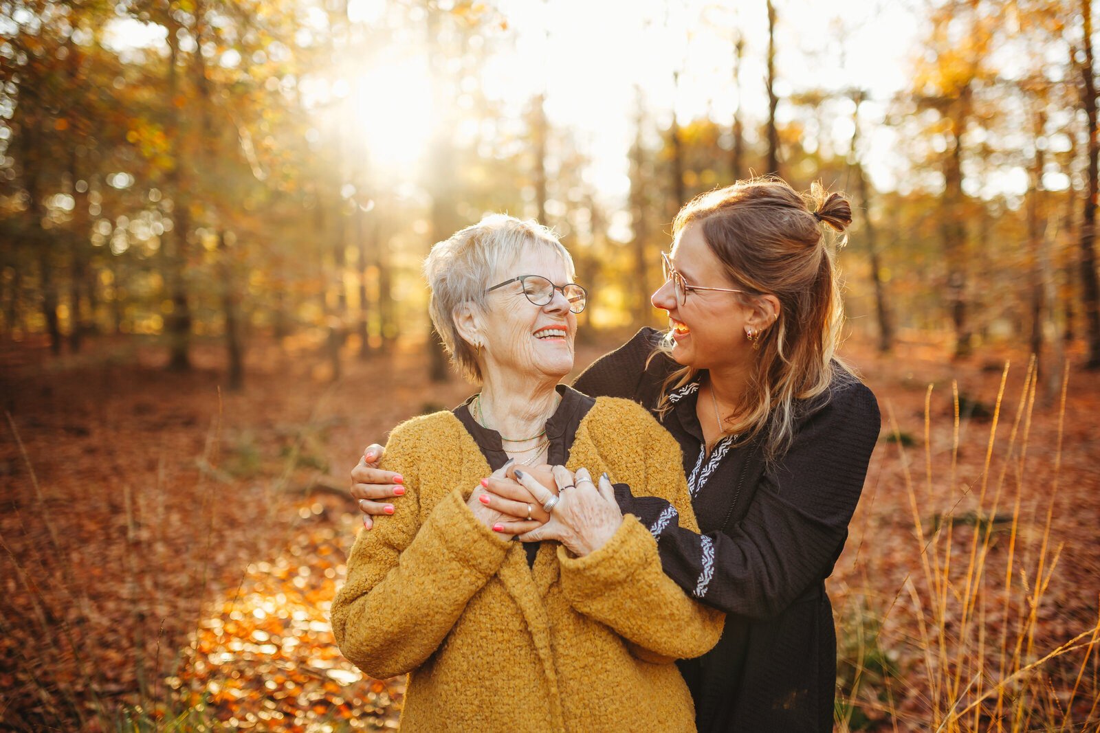 Oma&Desiree-LauraNieuwenhuisFotografie(4)