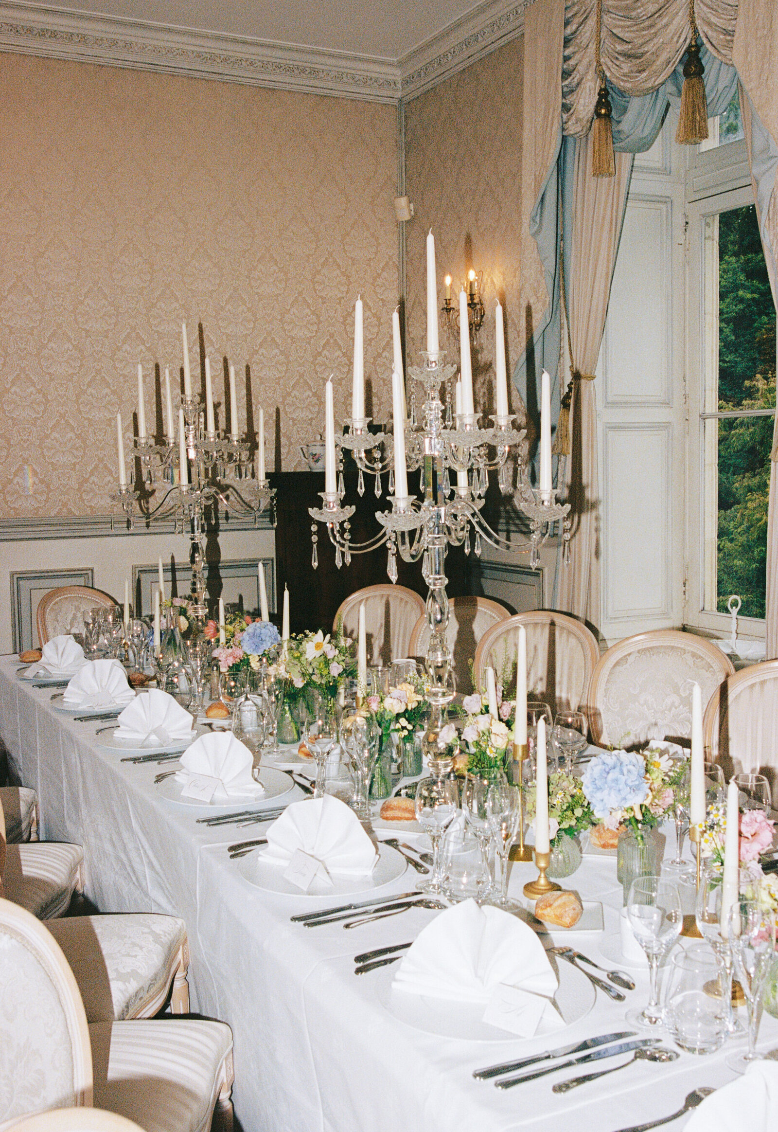 Film-Wedding-Photographer-Zara-Staples-Weddings407