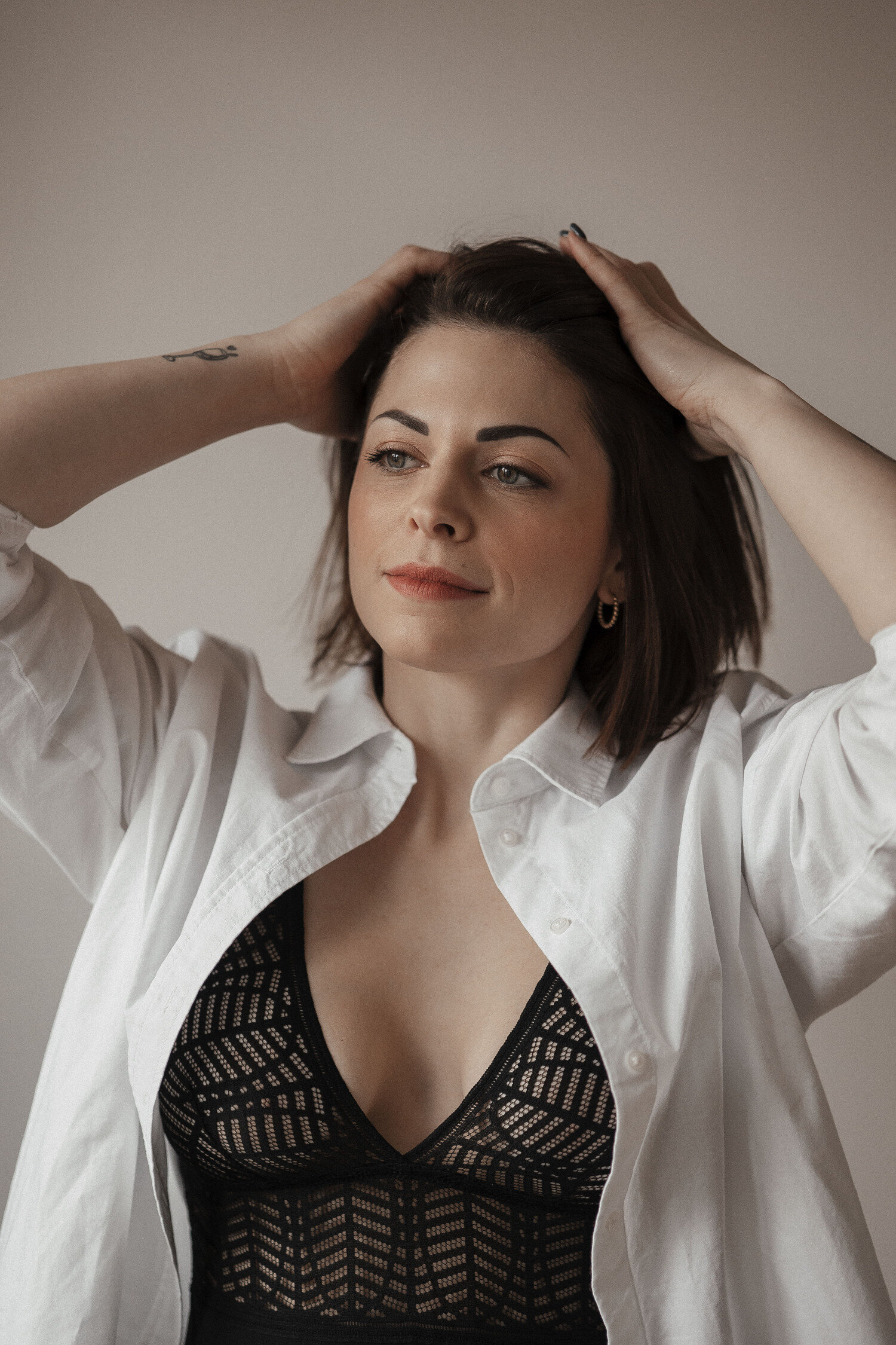 poses-naturelles-portrait-feminin-photo