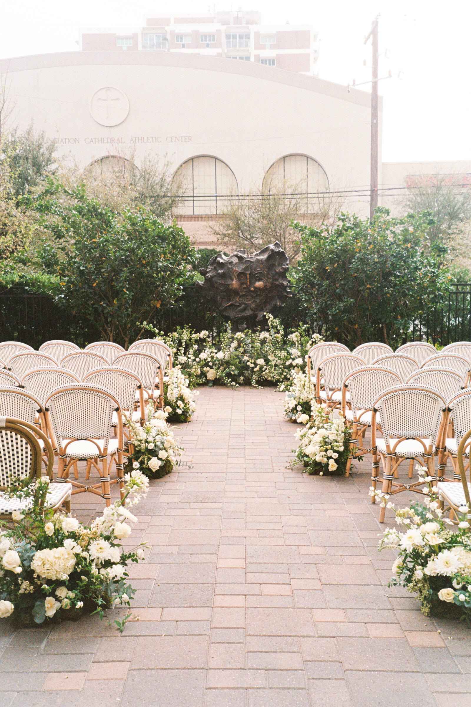 La Colombe d'Or Hotel Houston Texas Film Wedding Photographer - www.itsjessgolden.com-109