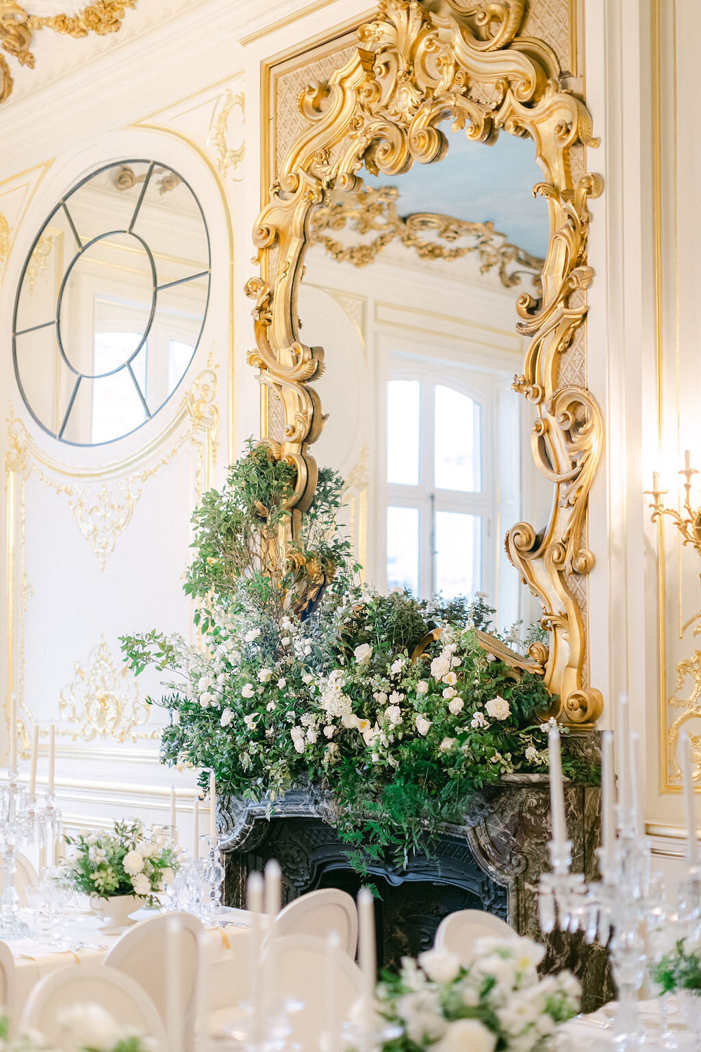 luxurious-wedding-floral-decoration-castle-style14