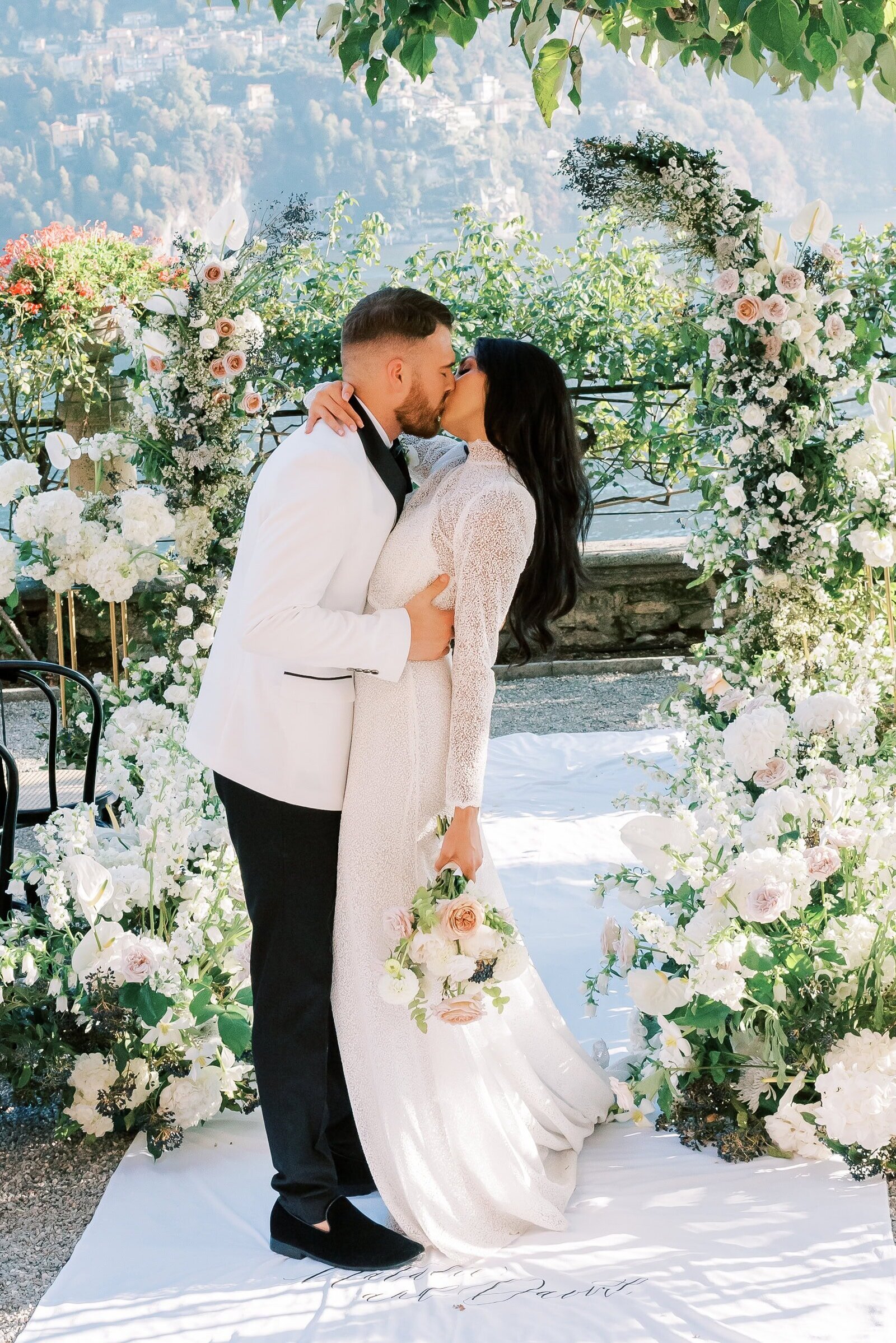 Destination Wedding Photographer Anna Lundgren in Stockholm Wedding in Lake Como at Villa Pizzo_108